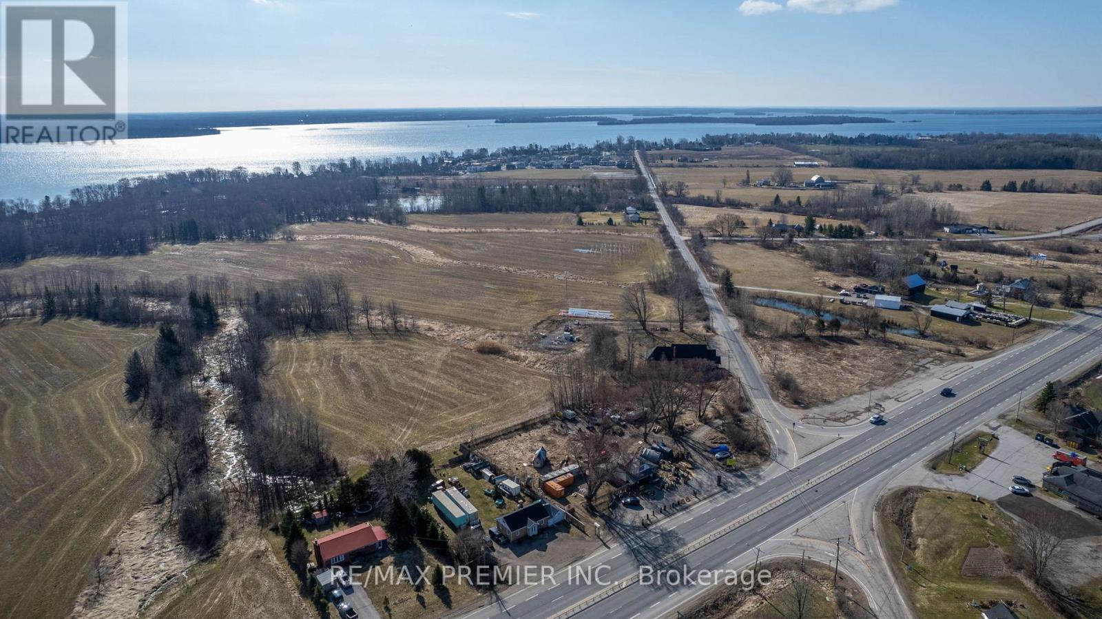 8665 Hwy 11, Severn, Ontario  L3V 6H3 - Photo 9 - S12477712