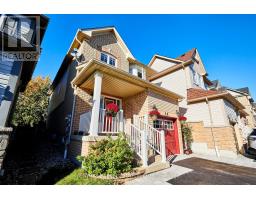 48 BETTINA PLACE, Whitby, Ontario