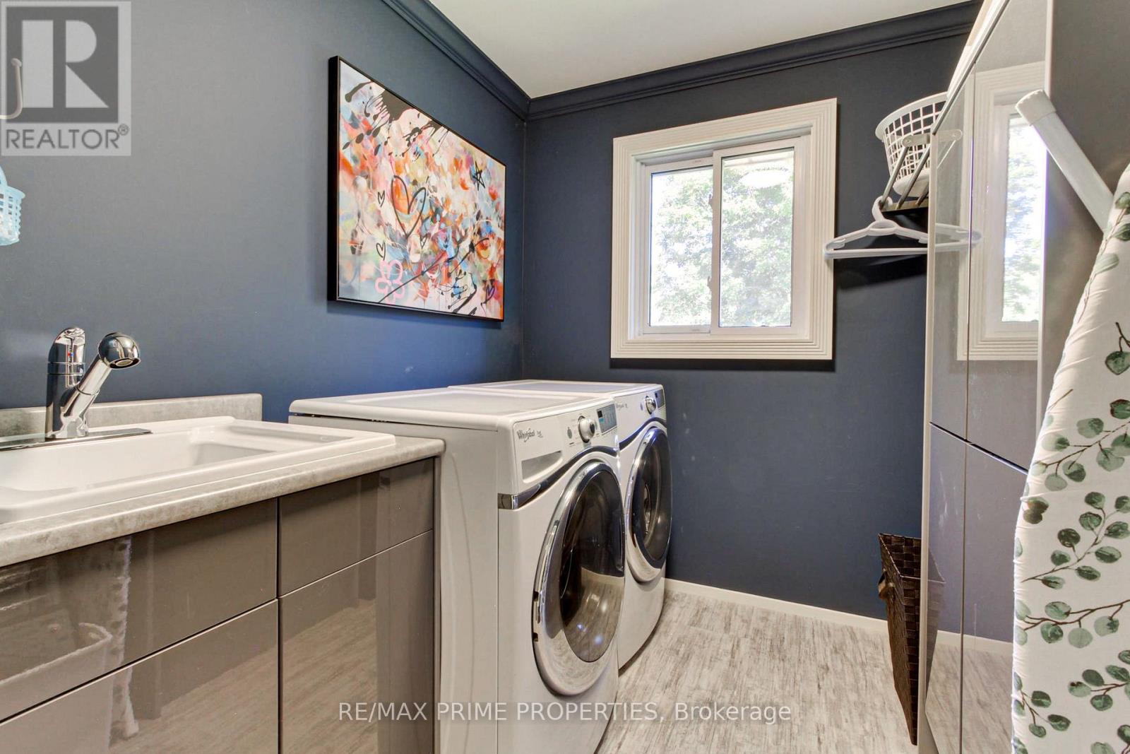 18 Testa Street, East Gwillimbury, Ontario  L0G 1R0 - Photo 24 - N12475954