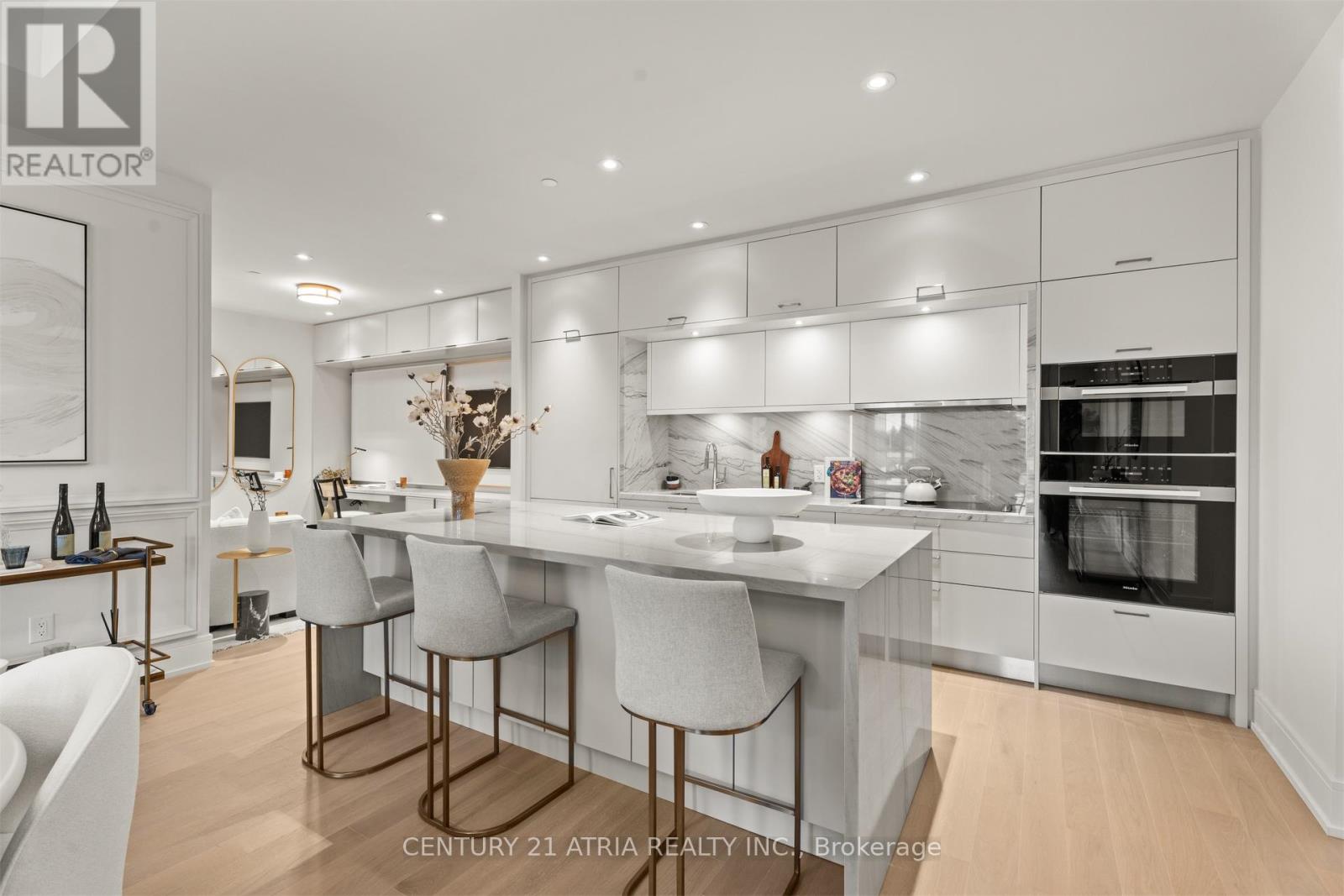 103 - 399 Royal Orchard Boulevard, Markham, Ontario  L3T 0H3 - Photo 11 - N12476021