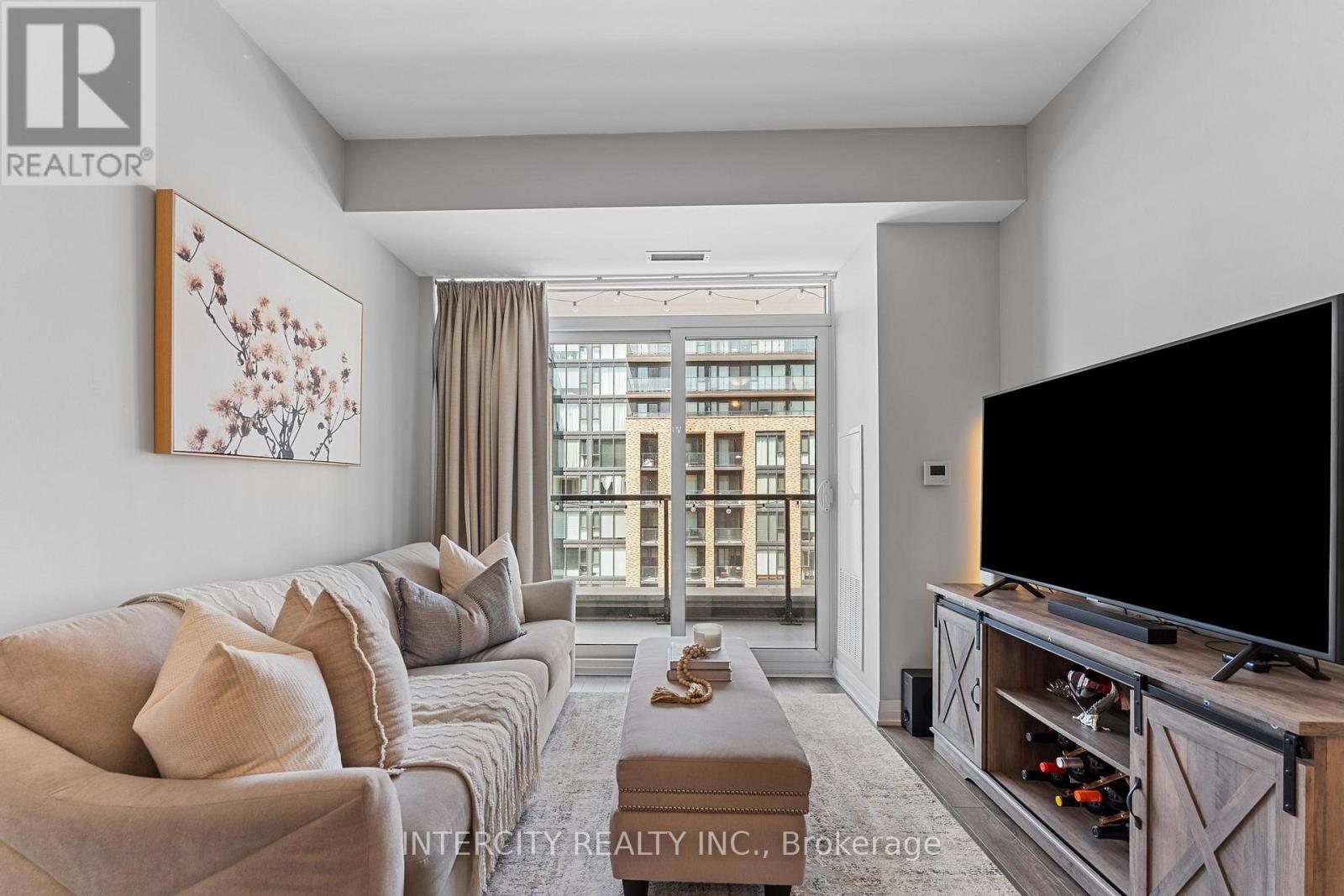 627 - 99 Eagle Rock Way, Vaughan, Ontario  L6A 5A7 - Photo 13 - N12476064