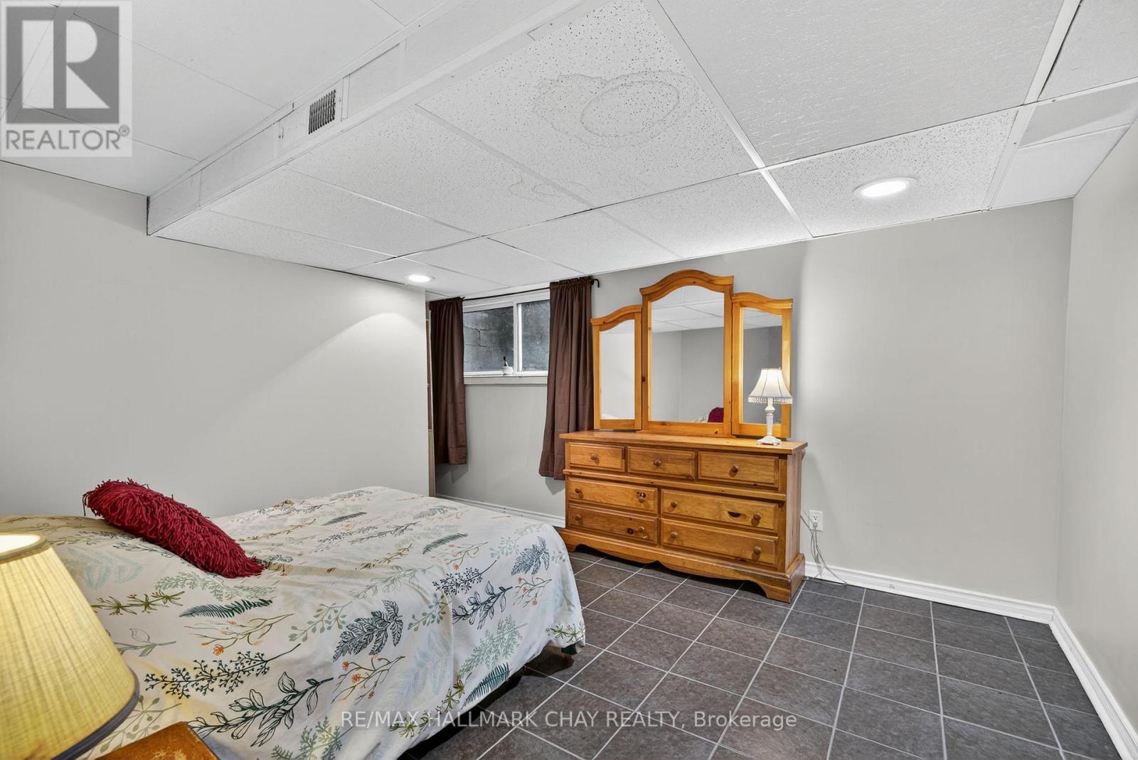 39 Highfield Crescent, Georgina, Ontario  L4P 3C8 - Photo 30 - N12476097