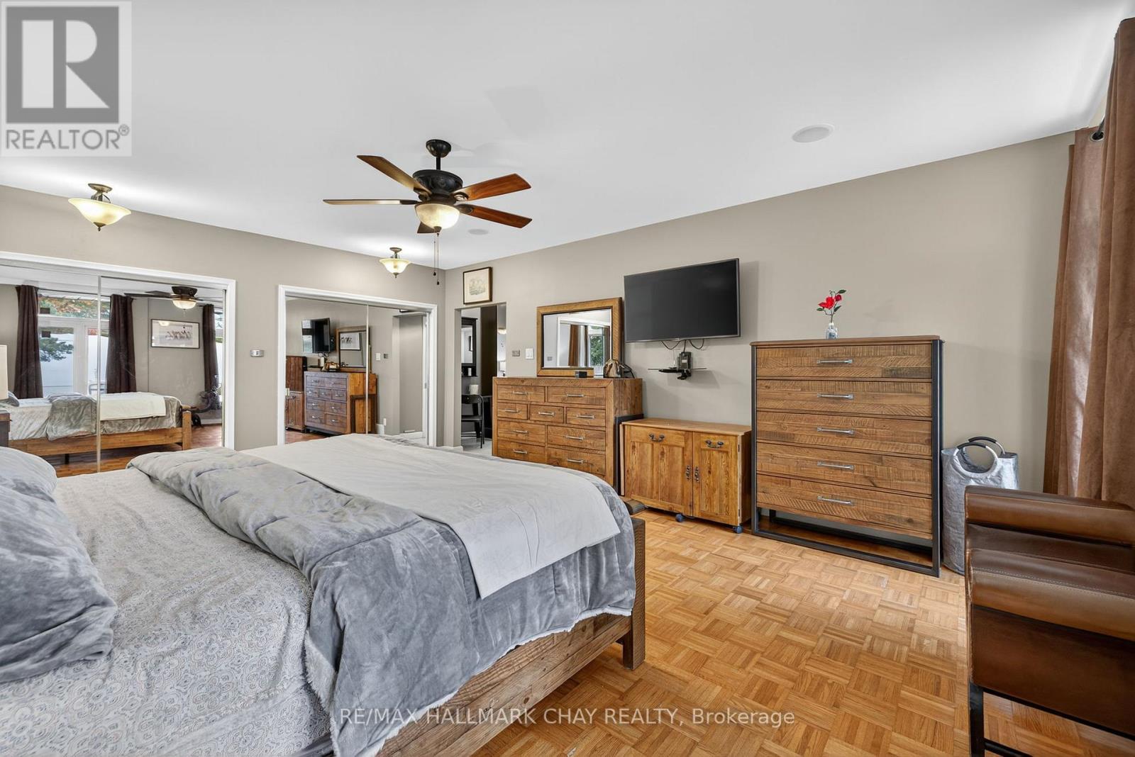 39 Highfield Crescent, Georgina, Ontario  L4P 3C8 - Photo 19 - N12476097