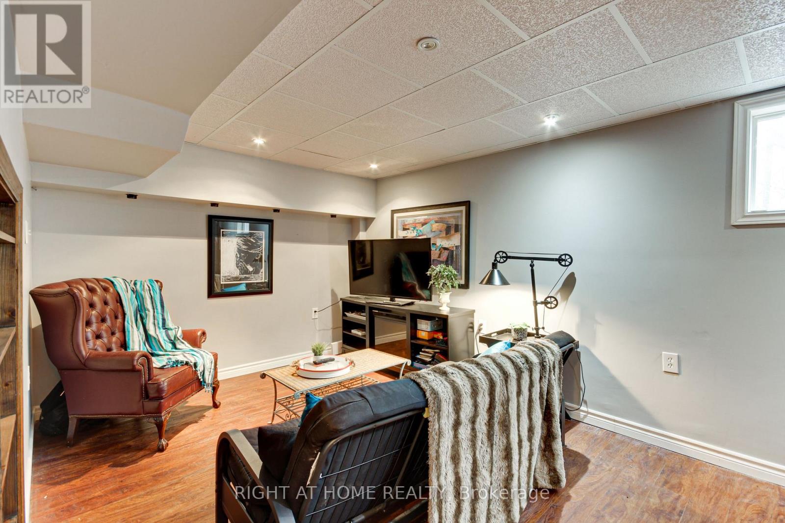 26 Crittenden Drive, Georgina, Ontario  L4P 4E7 - Photo 16 - N12476067