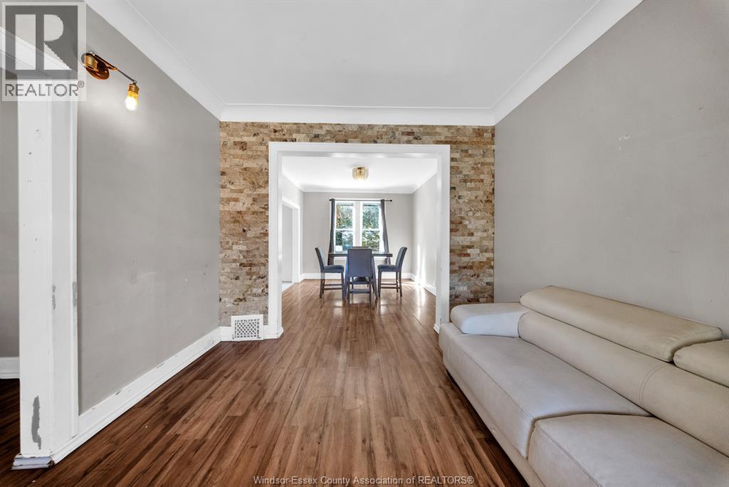 1137 Bruce Avenue, Windsor, Ontario  N9A 4Y3 - Photo 11 - 25026944