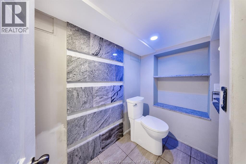 1137 Bruce Avenue, Windsor, Ontario  N9A 4Y3 - Photo 30 - 25026944