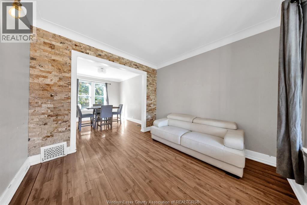 1137 Bruce Avenue, Windsor, Ontario  N9A 4Y3 - Photo 8 - 25026944