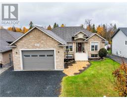 4721 Country Club Drive, Azilda, Ontario