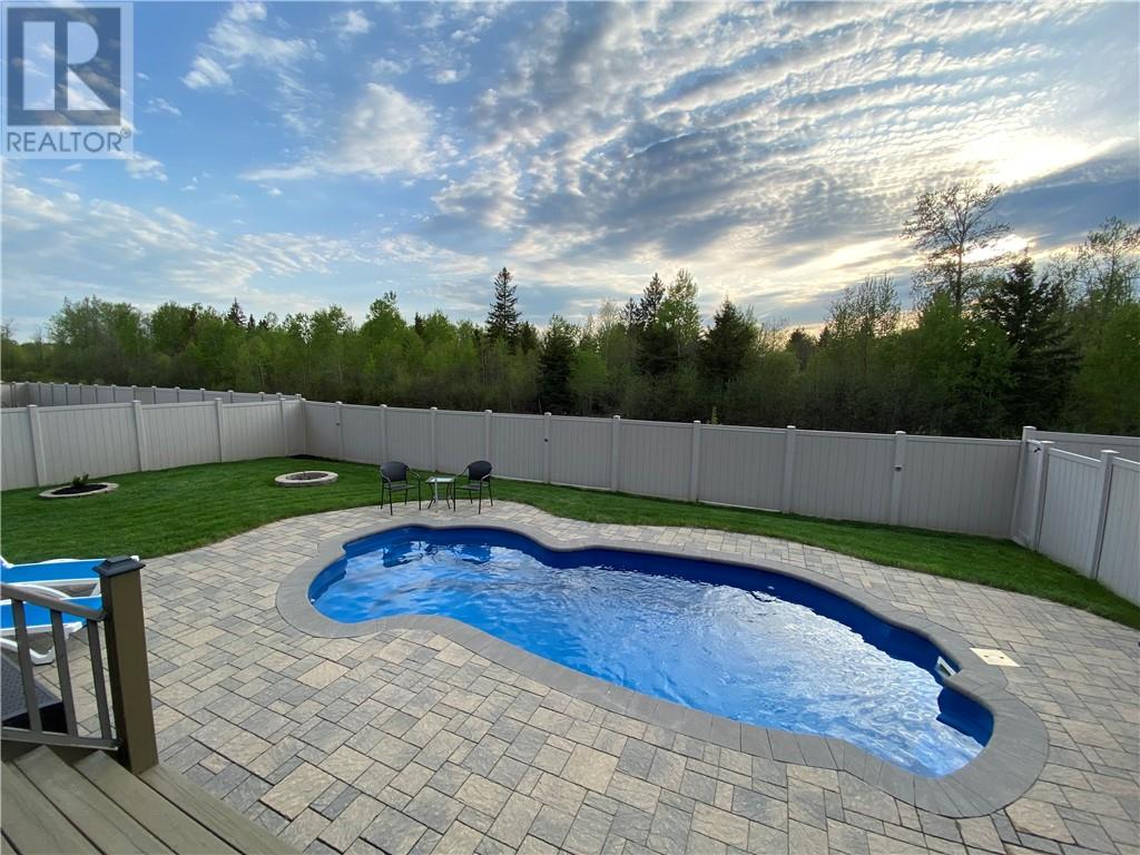 4721 Country Club Drive, Azilda, Ontario  P0M 1B0 - Photo 10 - 2125328