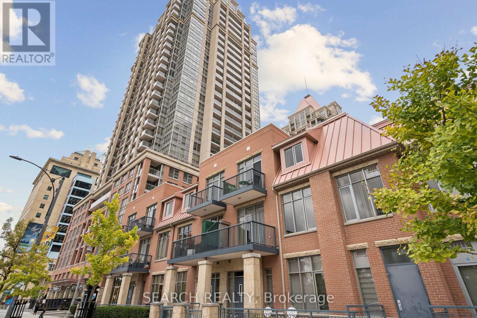 203 - 330 PRINCESS ROYAL DRIVE, mississauga (city centre), Ontario