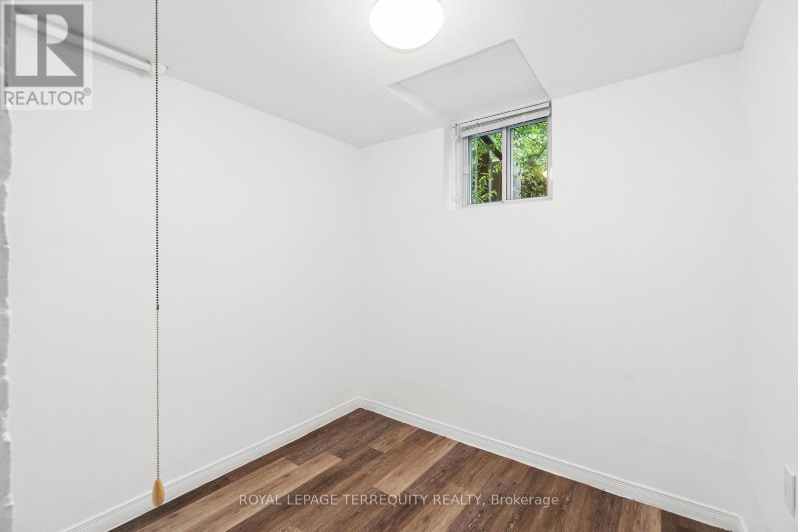 Basement - 33 St John's Road, Toronto, Ontario  M6P 1T7 - Photo 13 - W12477696