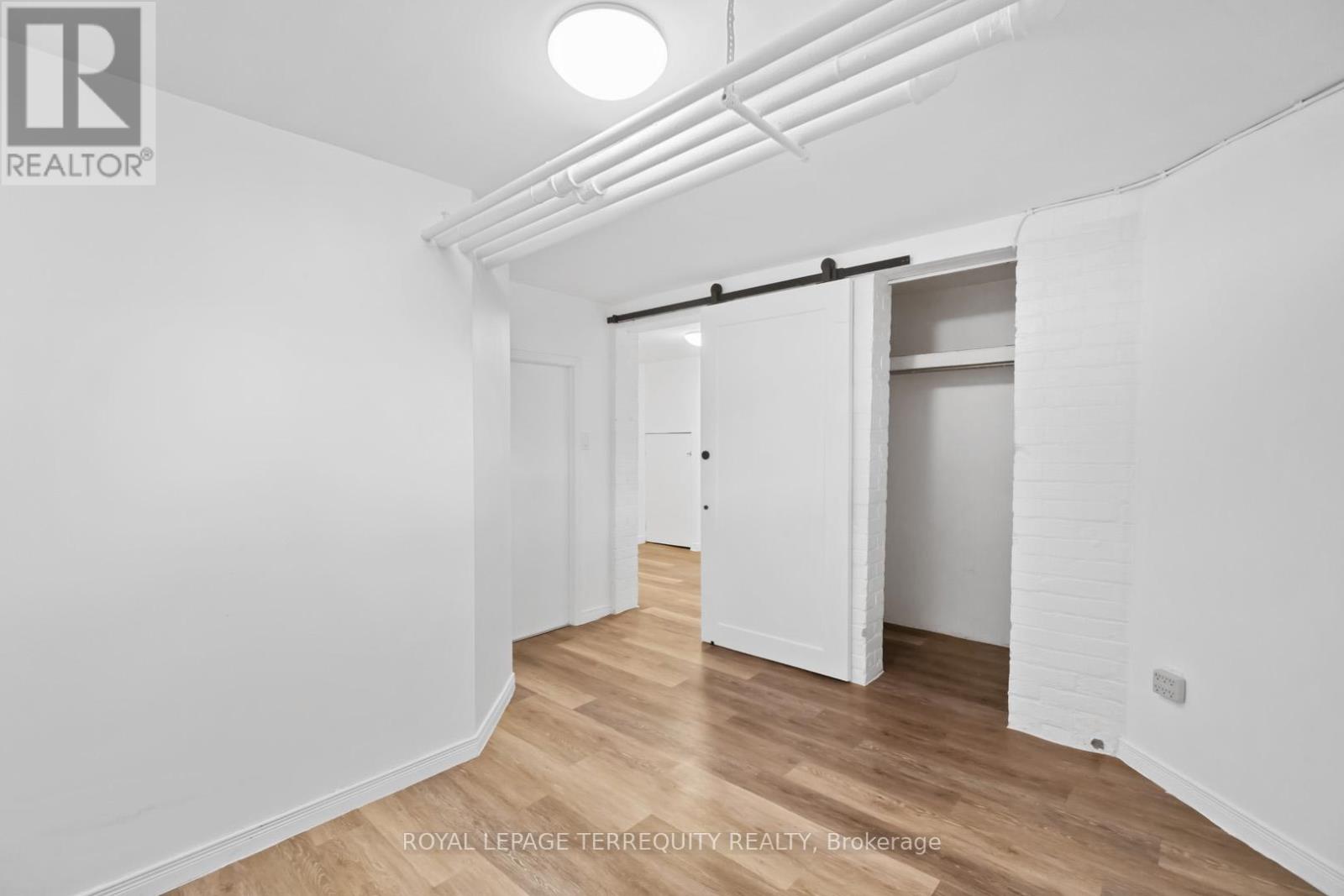 Basement - 33 St John's Road, Toronto, Ontario  M6P 1T7 - Photo 15 - W12477696