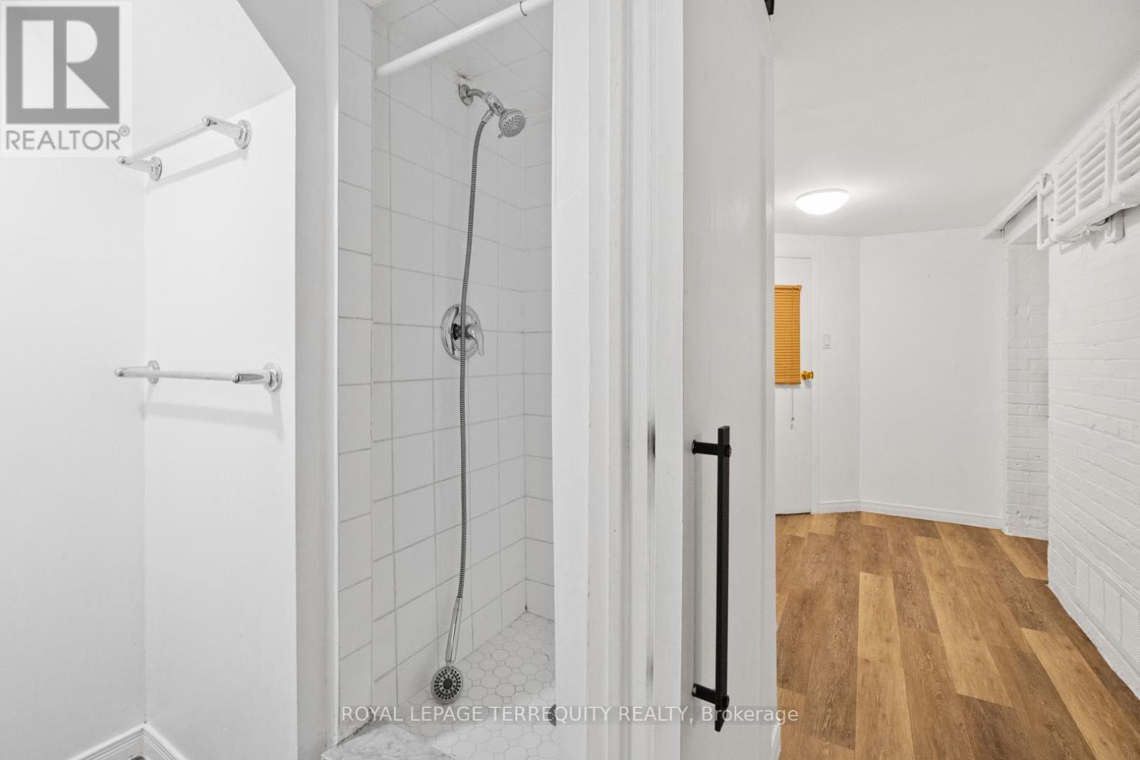 Basement - 33 St John's Road, Toronto, Ontario  M6P 1T7 - Photo 17 - W12477696