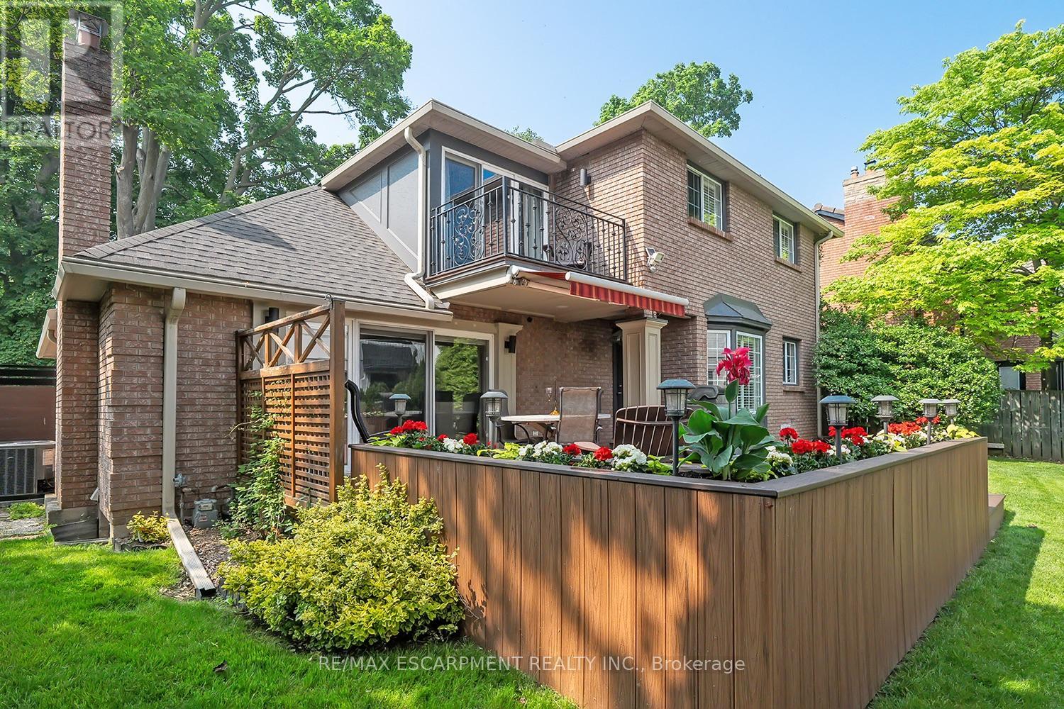 2428 Lakeshore Road, Burlington, Ontario  L7R 1C1 - Photo 43 - W12477697