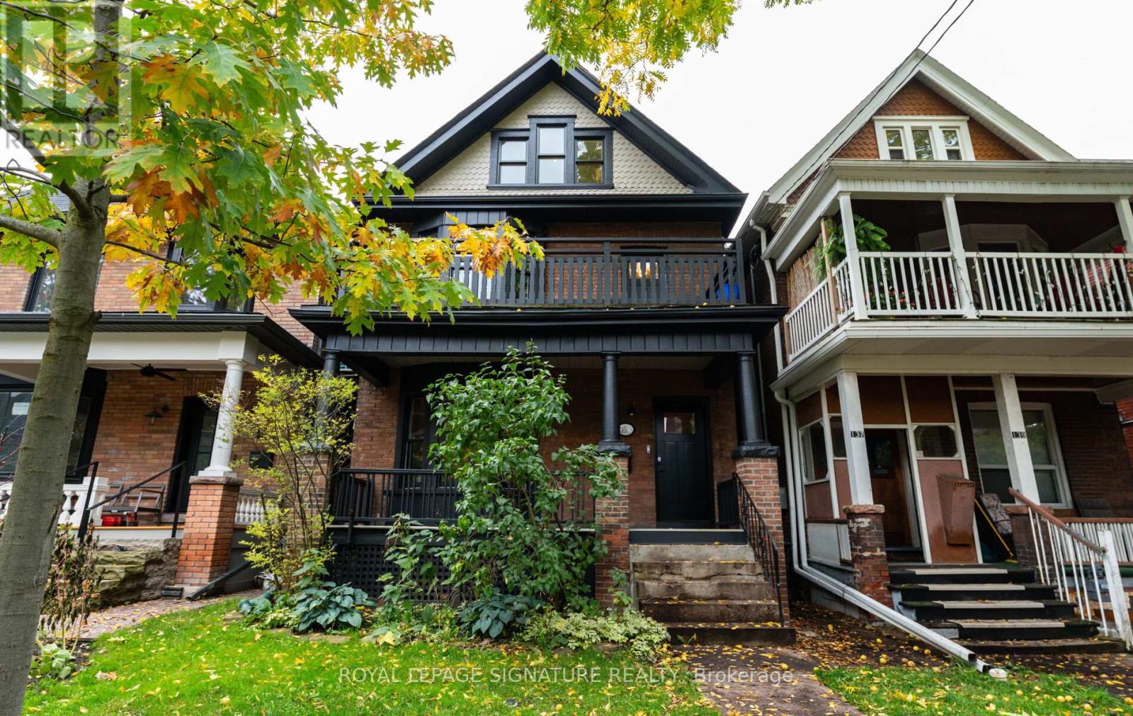 135 Marion Street, Toronto, Ontario  M6R 1E6 - Photo 1 - W12477722
