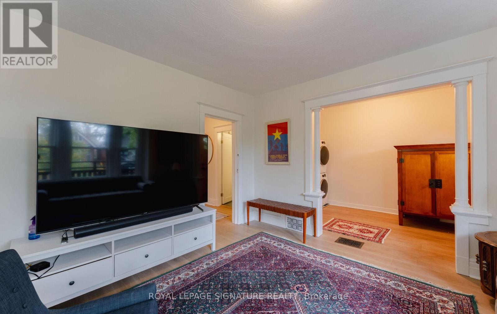 135 Marion Street, Toronto, Ontario  M6R 1E6 - Photo 23 - W12477722
