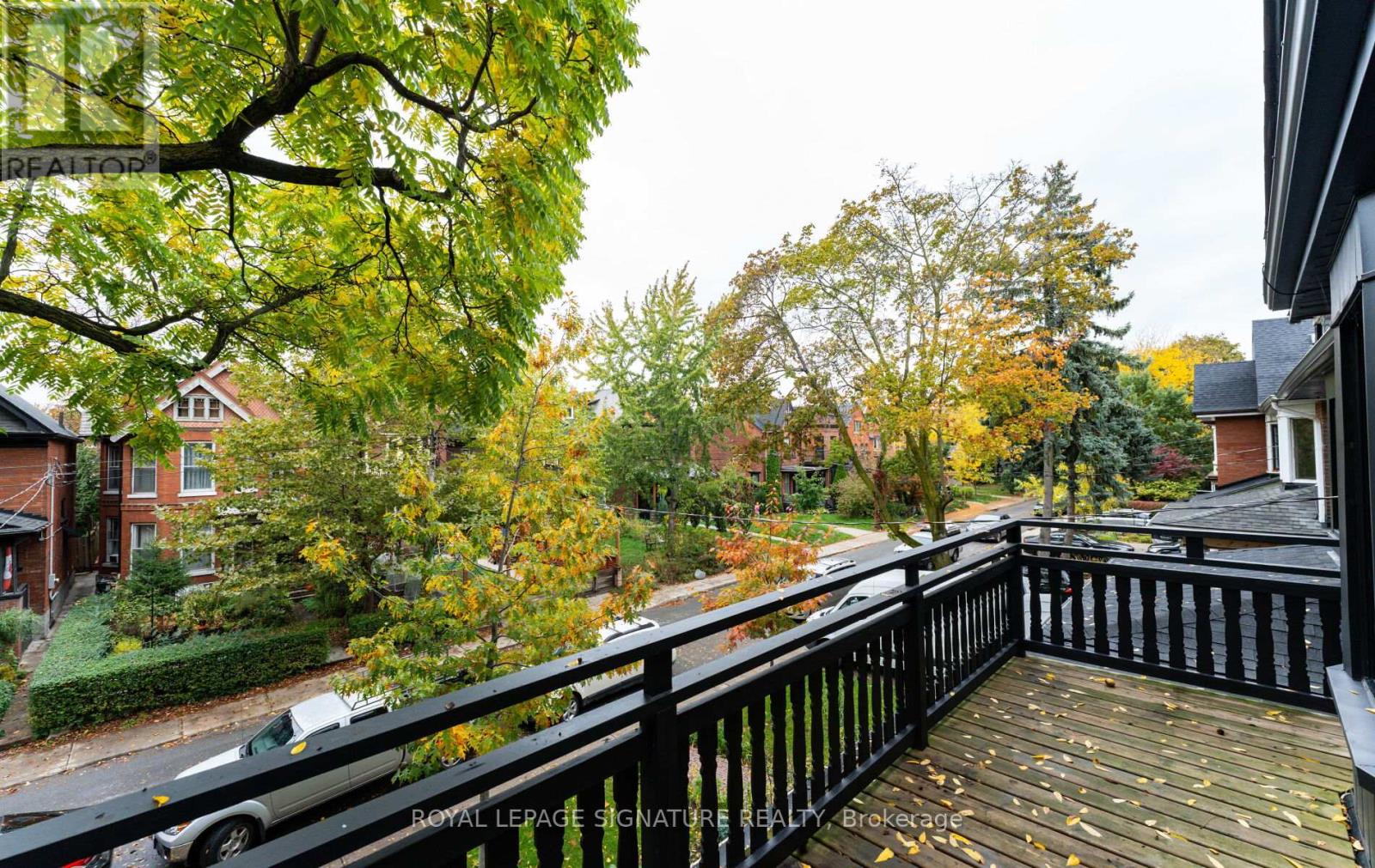 135 Marion Street, Toronto, Ontario  M6R 1E6 - Photo 29 - W12477722