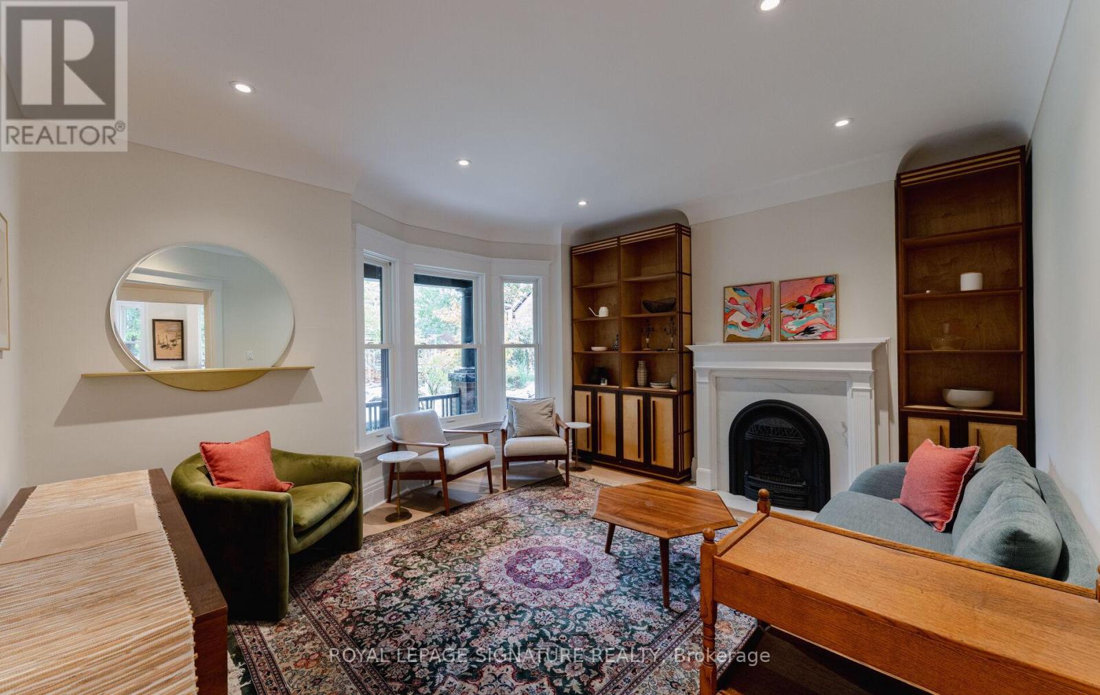 135 Marion Street, Toronto, Ontario  M6R 1E6 - Photo 7 - W12477722