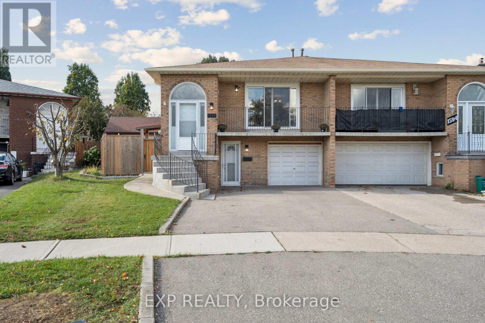 1596 CORKSTONE GLADE, Mississauga, Ontario