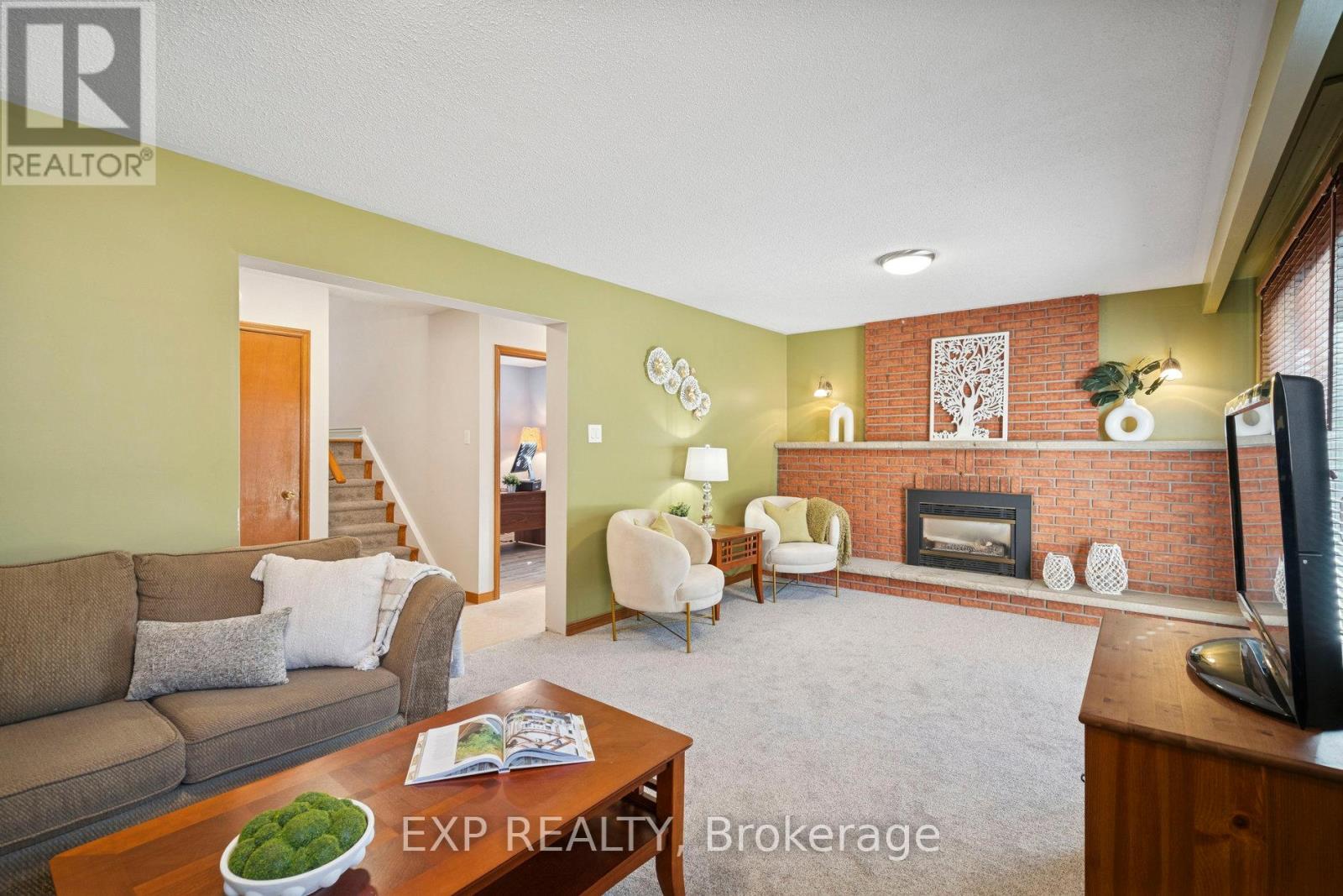 1596 Corkstone Glade, Mississauga, Ontario  L4W 2E7 - Photo 26 - W12477765