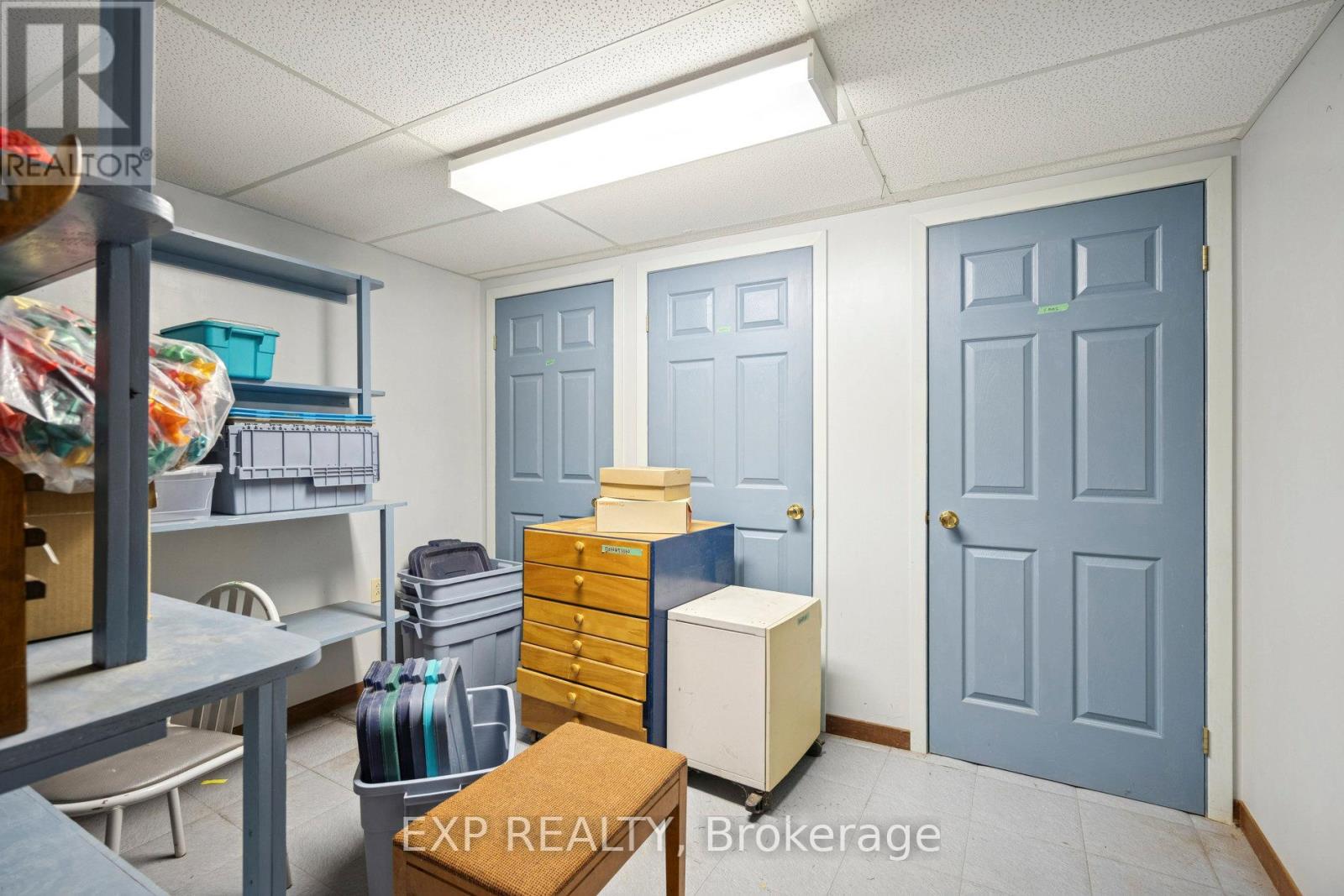 1596 Corkstone Glade, Mississauga, Ontario  L4W 2E7 - Photo 33 - W12477765