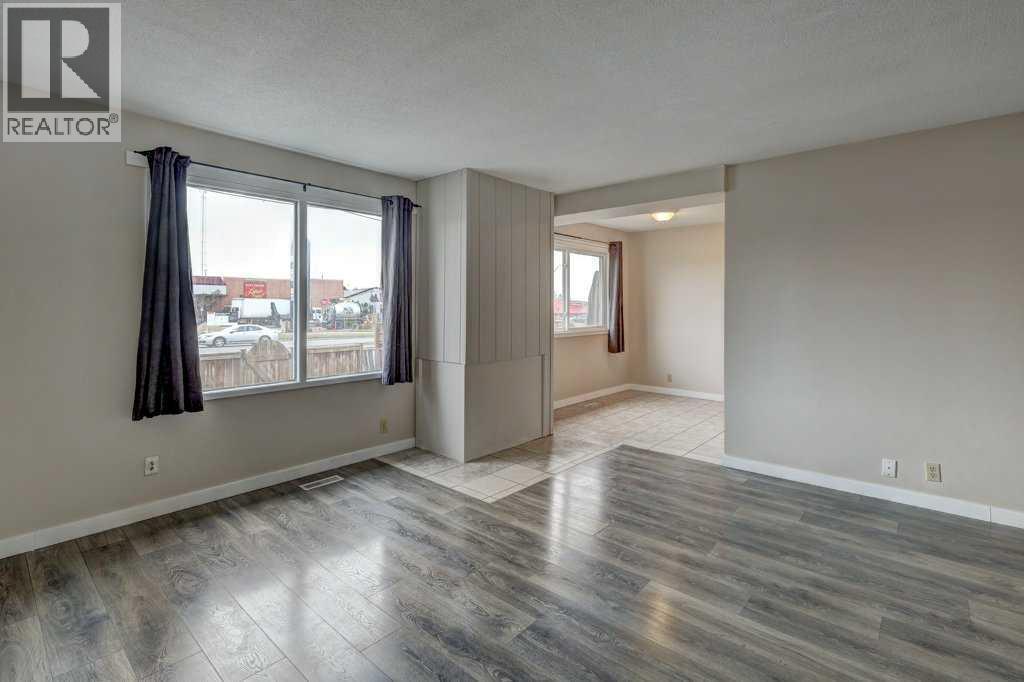 1, 519 64 Street Ne, Calgary, Alberta  T2K 2M7 - Photo 4 - A2215361