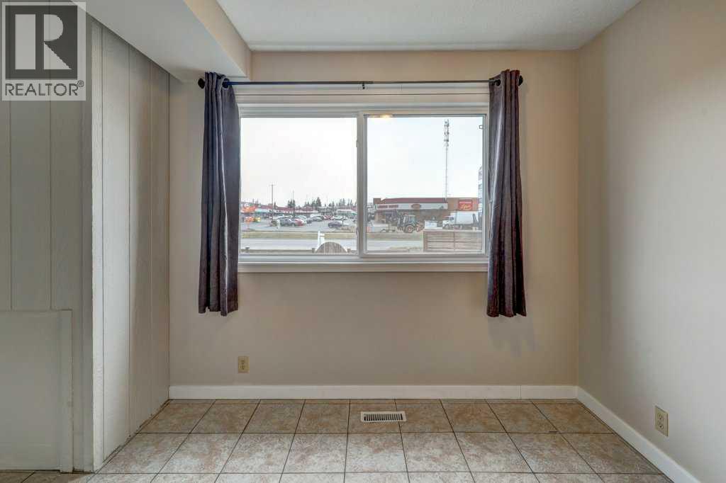 1, 519 64 Street Ne, Calgary, Alberta  T2K 2M7 - Photo 12 - A2215361
