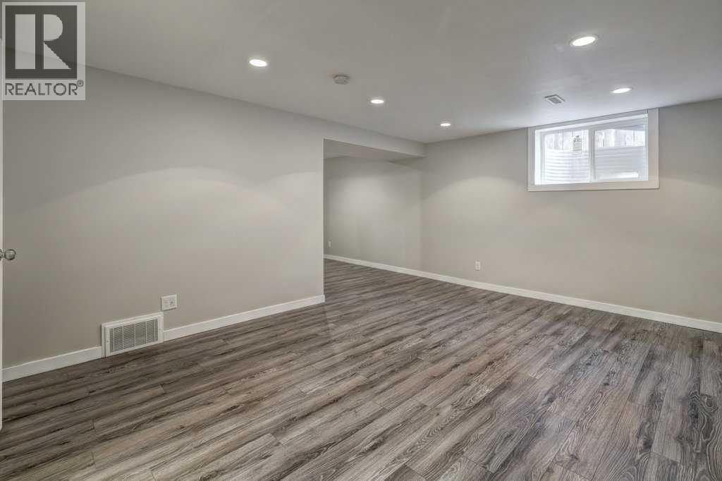 1, 519 64 Street Ne, Calgary, Alberta  T2K 2M7 - Photo 24 - A2215361