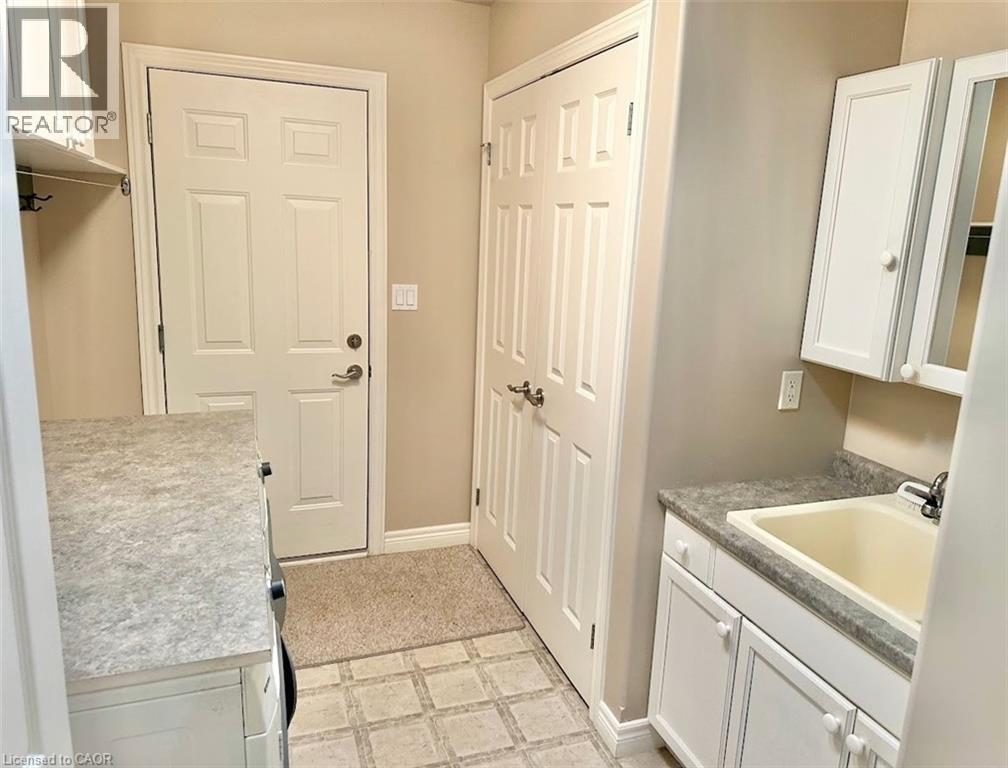 31 Geoffery Road, Port Dover, Ontario  N0A 1N4 - Photo 15 - 40777087