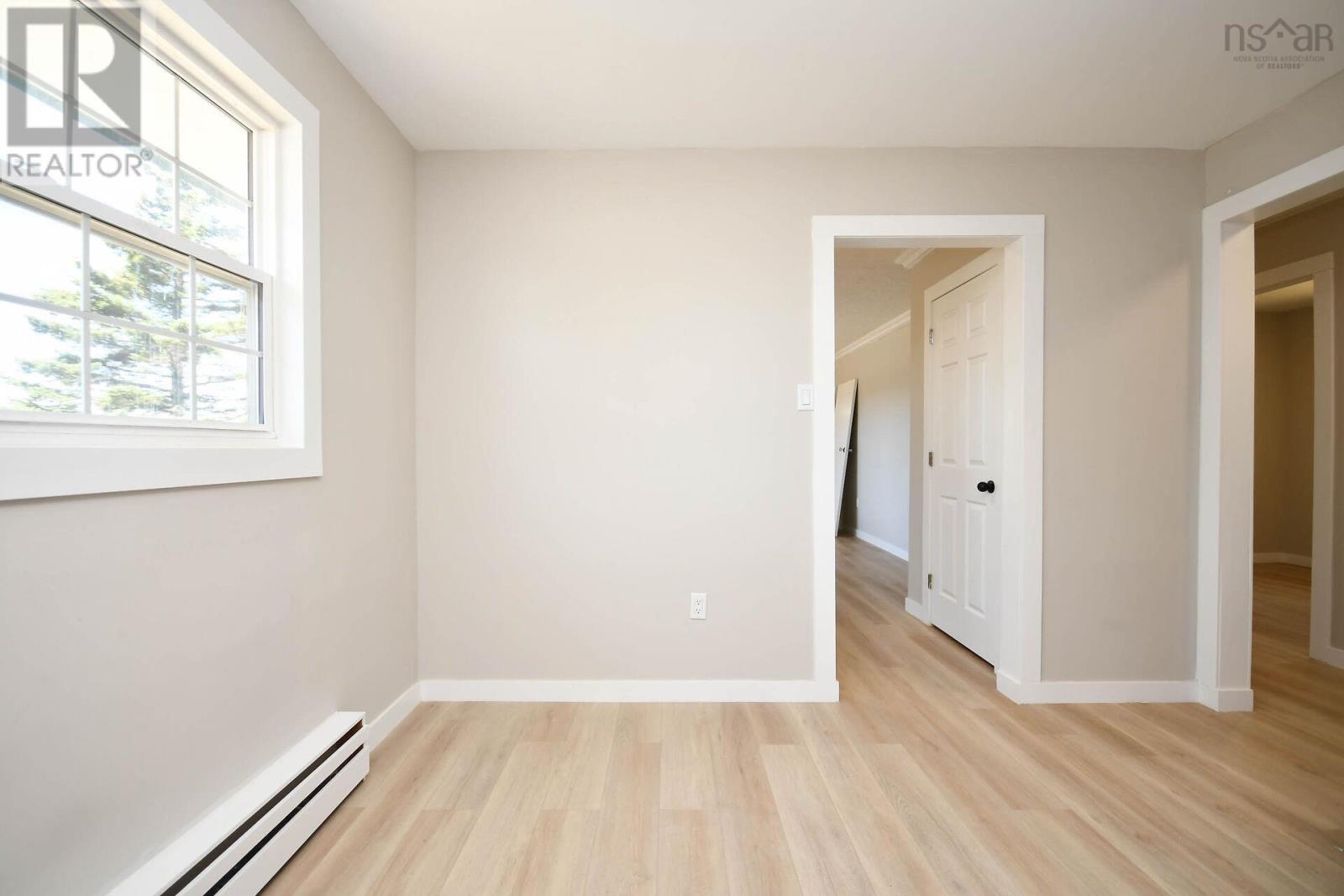 18 Bissett Road, Cole Harbour, Nova Scotia  B2V 2T1 - Photo 13 - 202520908