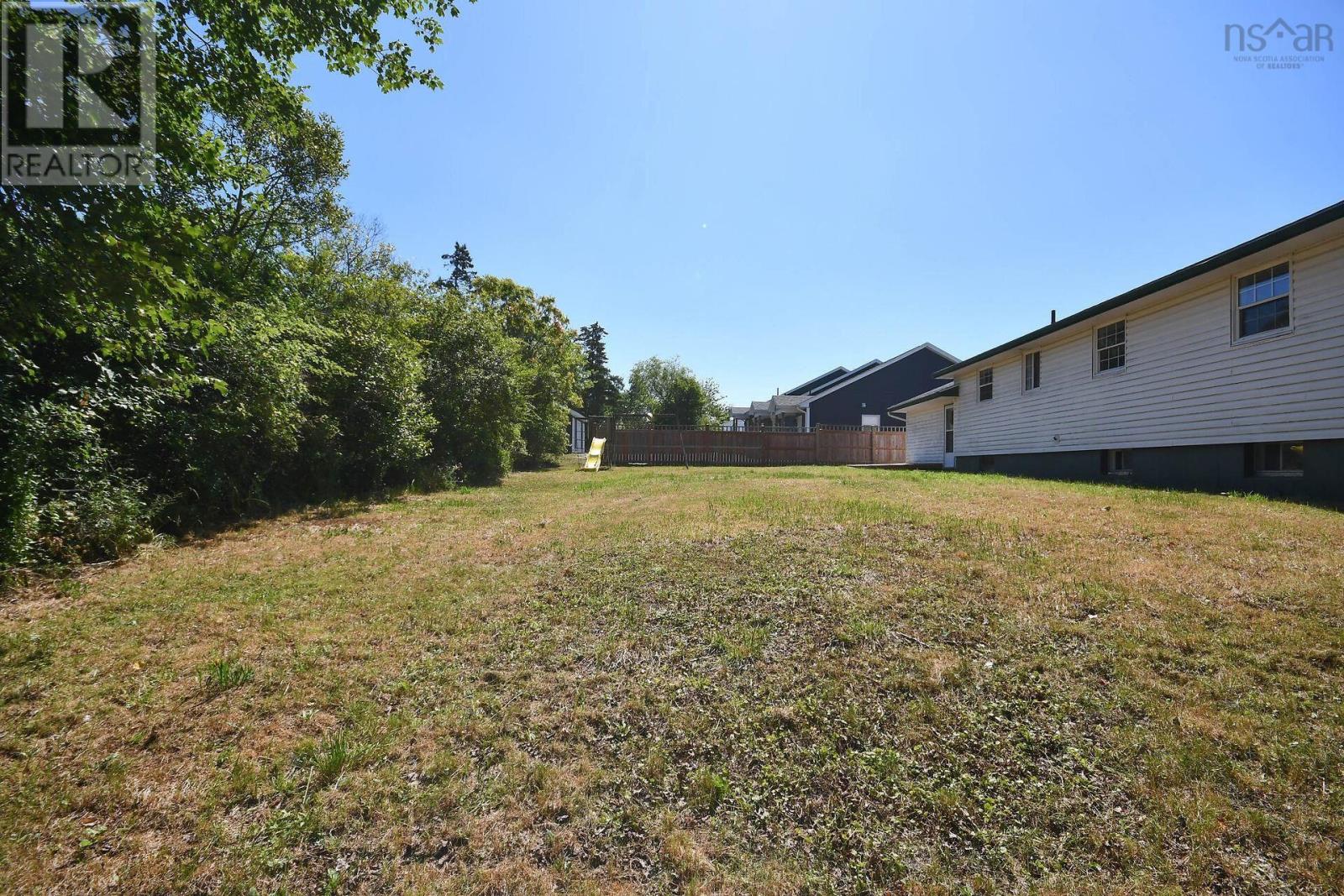 18 Bissett Road, Cole Harbour, Nova Scotia  B2V 2T1 - Photo 43 - 202520908