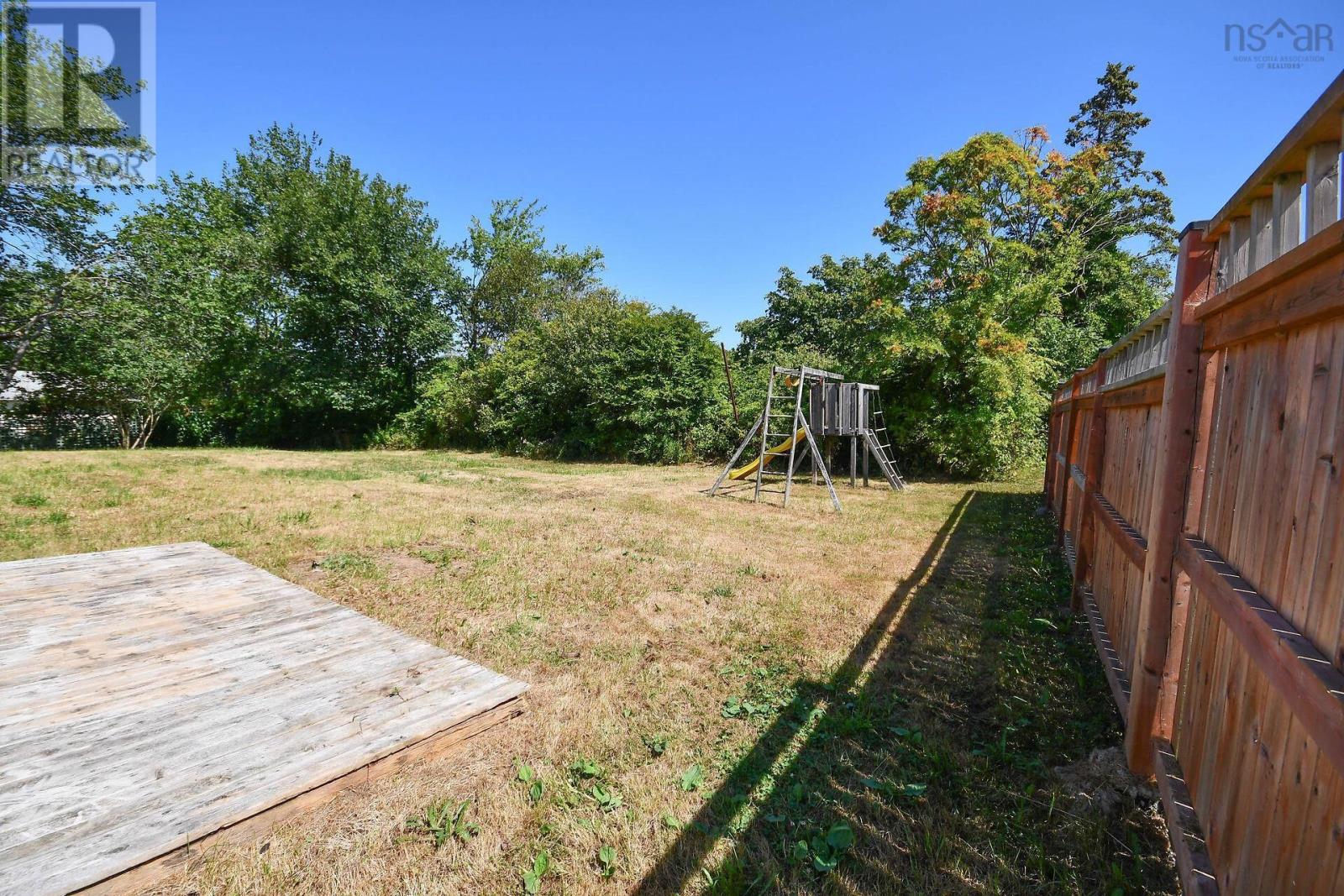 18 Bissett Road, Cole Harbour, Nova Scotia  B2V 2T1 - Photo 40 - 202520908