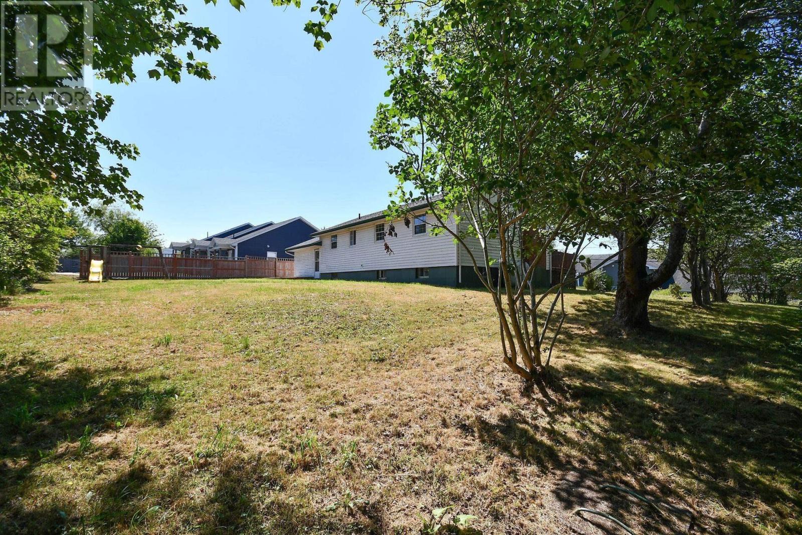 18 Bissett Road, Cole Harbour, Nova Scotia  B2V 2T1 - Photo 42 - 202520908