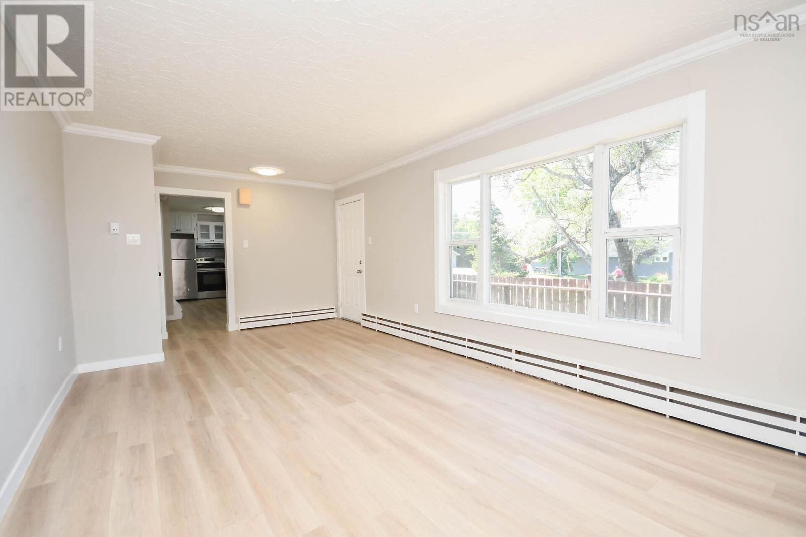 18 Bissett Road, Cole Harbour, Nova Scotia  B2V 2T1 - Photo 5 - 202520908