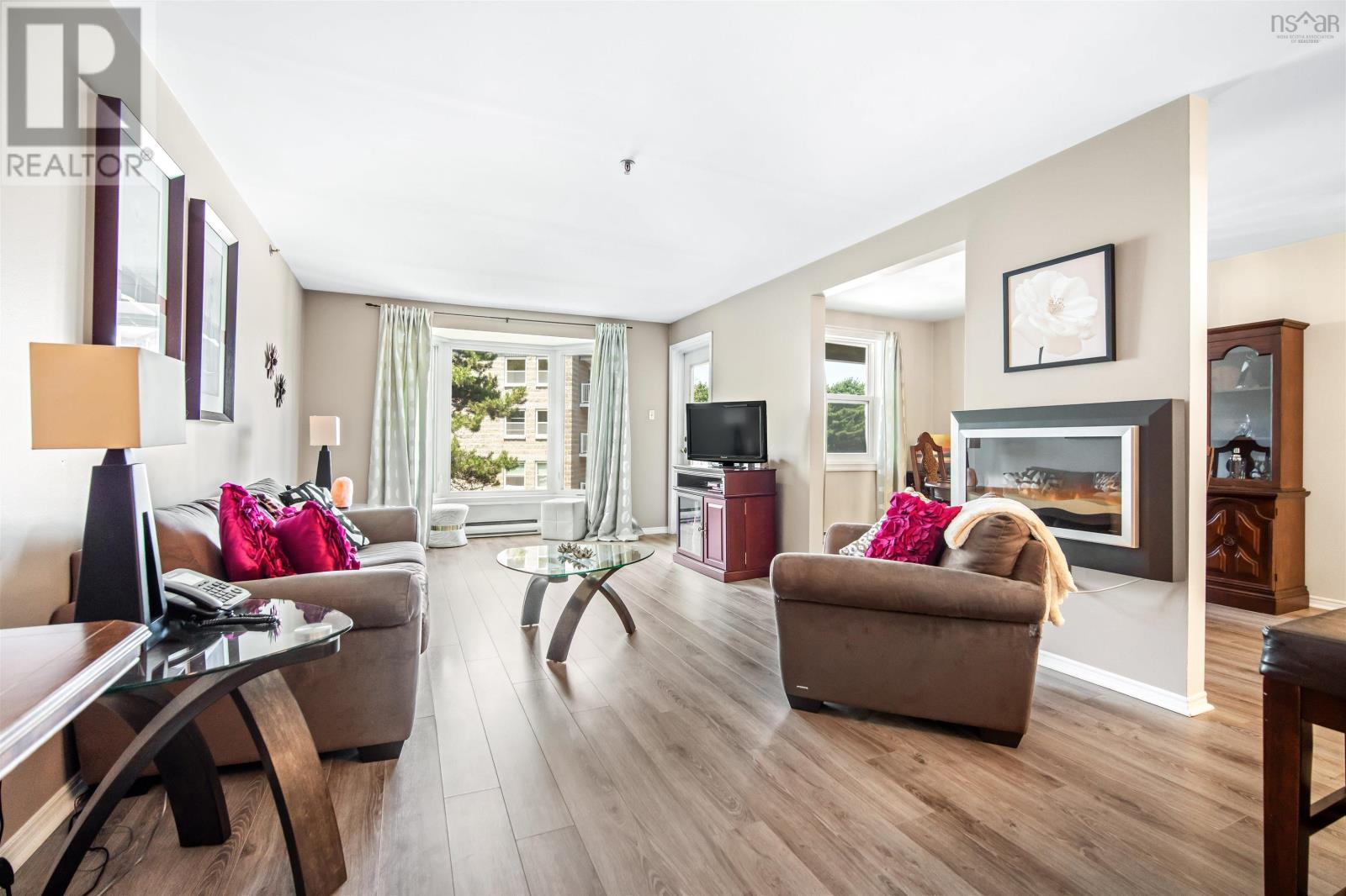 309 87 Kearney Lake Road, Halifax, Nova Scotia  B3M 4H1 - Photo 2 - 202520925