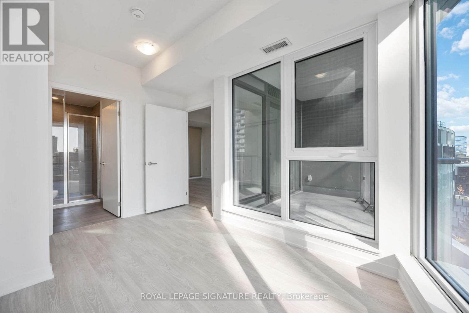505 - 1 Kyle Lowry Road, Toronto, Ontario  M3C 0S6 - Photo 16 - C12476065