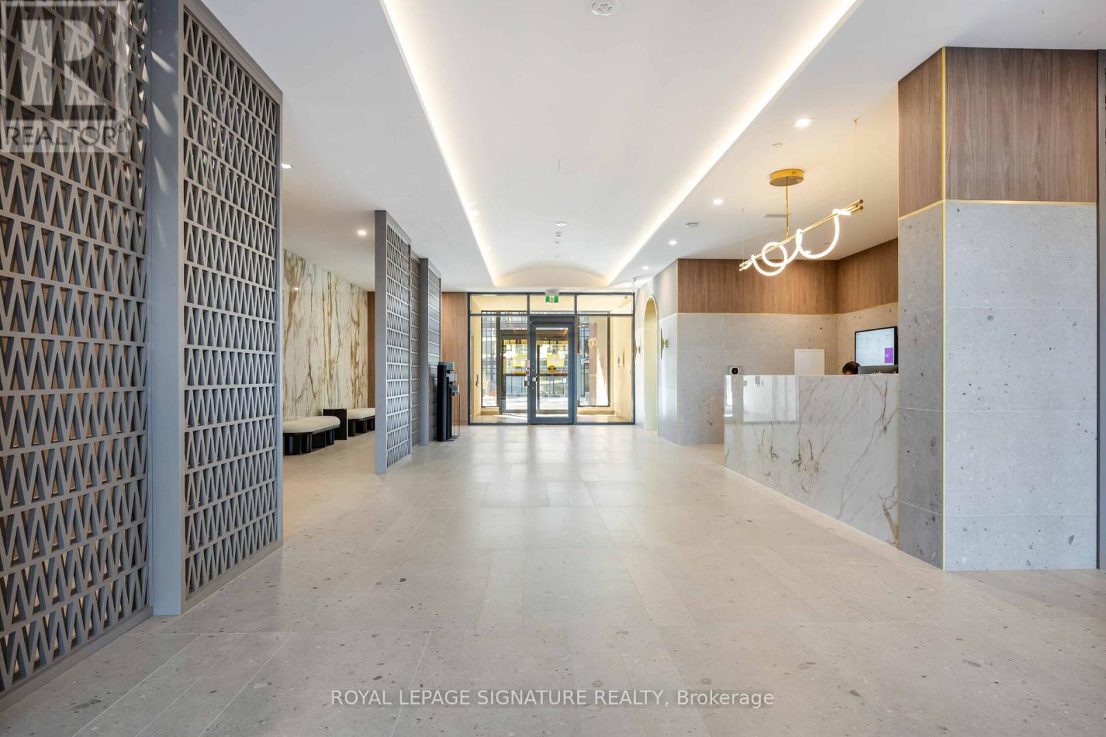505 - 1 Kyle Lowry Road, Toronto, Ontario  M3C 0S6 - Photo 3 - C12476065