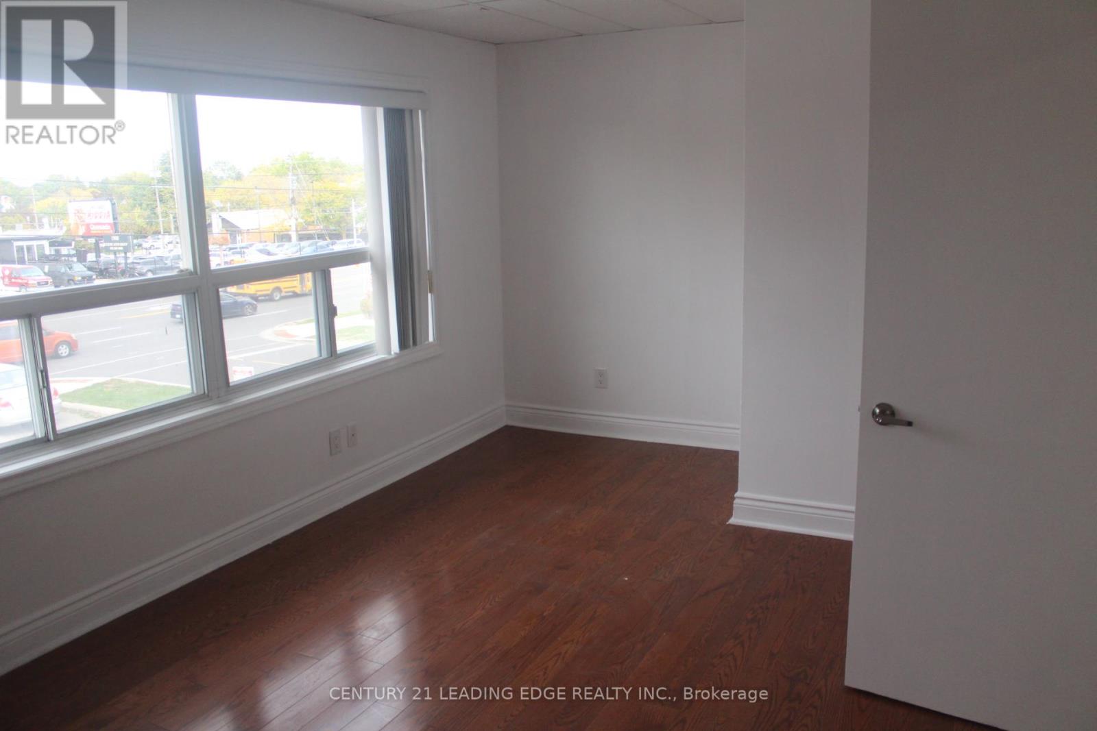 A - 1887 Lawrence Avenue E, Toronto, Ontario  M1R 2Y3 - Photo 2 - E12323043