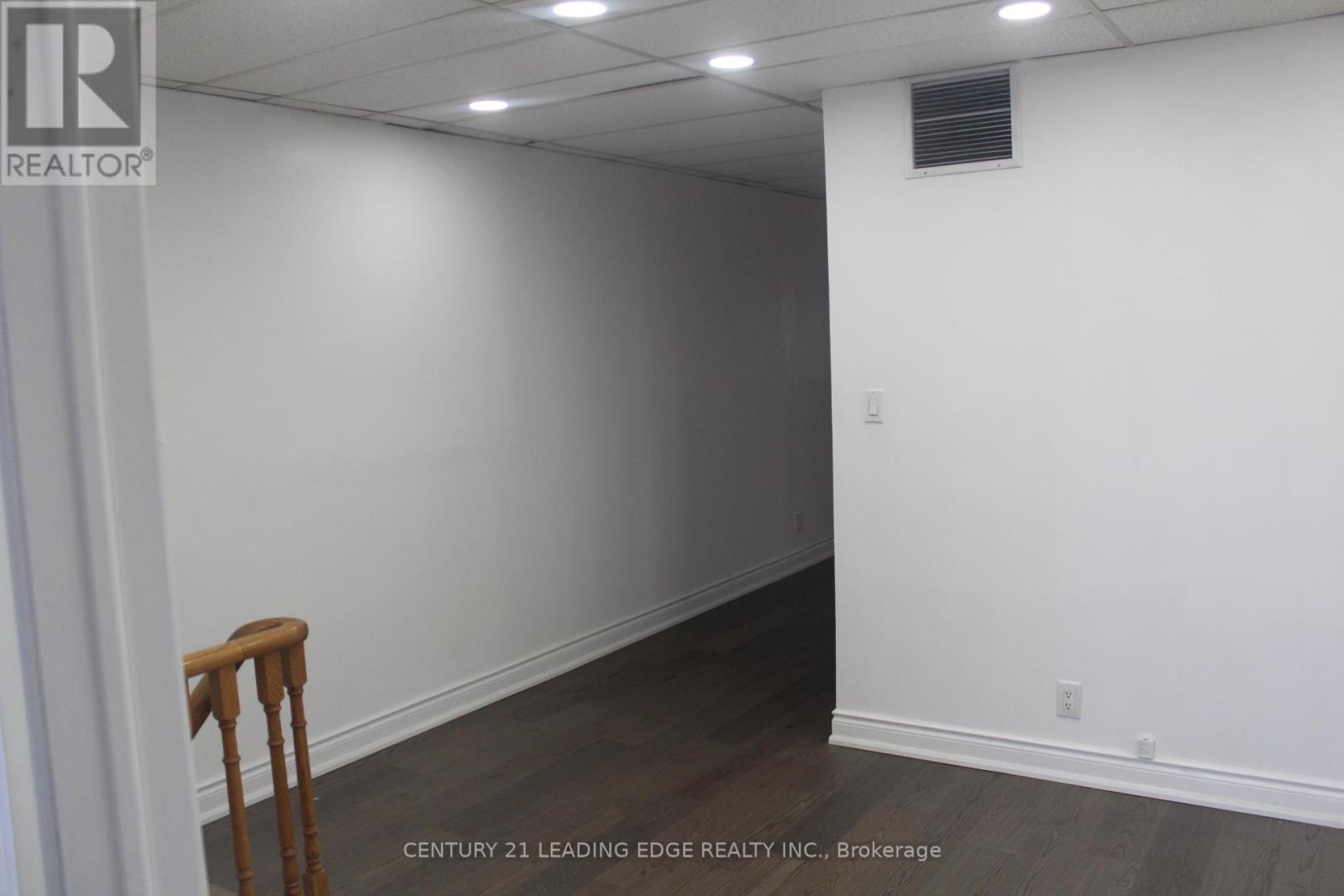 A - 1887 Lawrence Avenue E, Toronto, Ontario  M1R 2Y3 - Photo 3 - E12323043