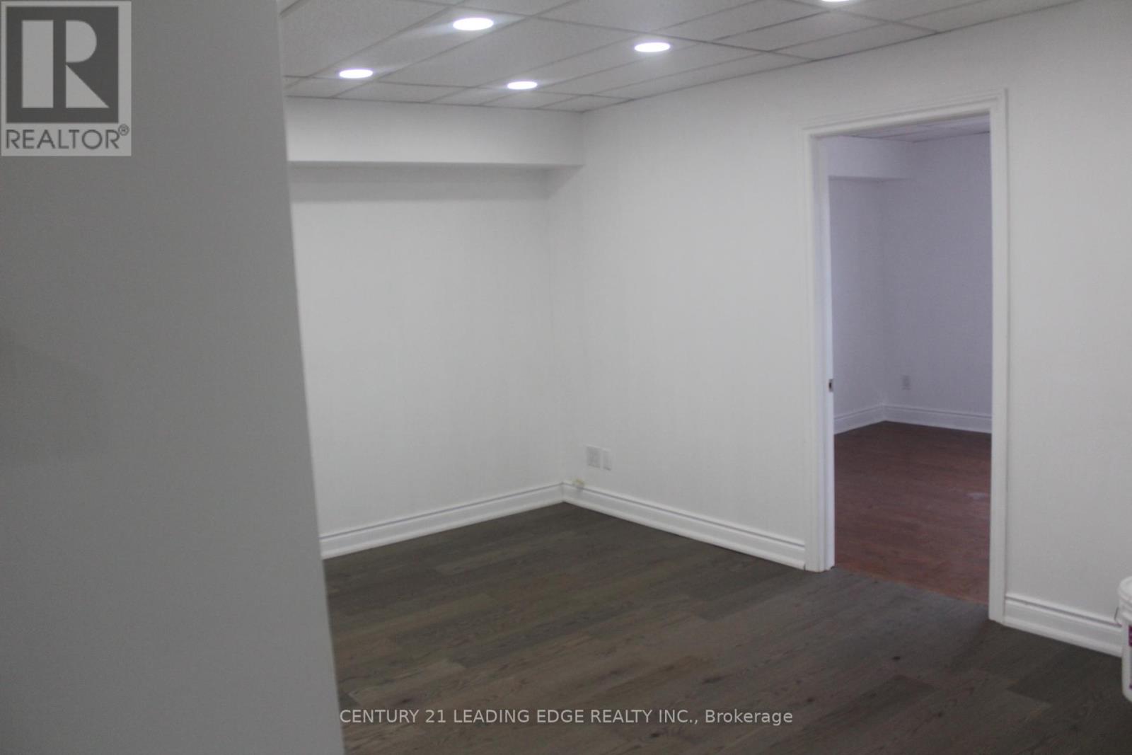 A - 1887 Lawrence Avenue E, Toronto, Ontario  M1R 2Y3 - Photo 4 - E12323043