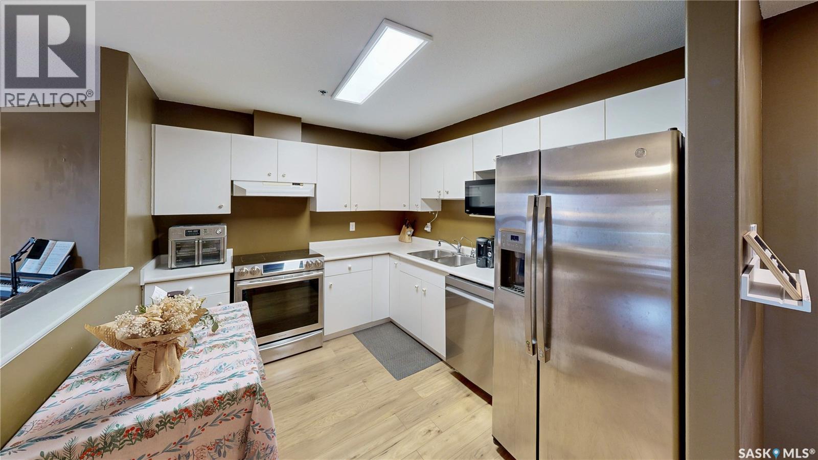 305 2203 Angus Street, Regina, Saskatchewan  S4T 2A3 - Photo 3 - SK021492
