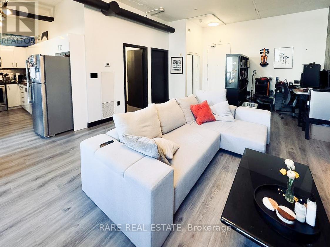415 - 66 Bay Street S, Hamilton, Ontario  L8P 4Z6 - Photo 1 - X12477740