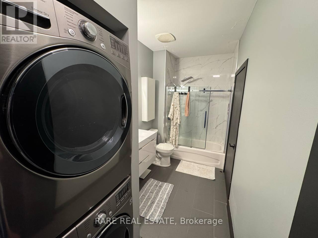 415 - 66 Bay Street S, Hamilton, Ontario  L8P 4Z6 - Photo 10 - X12477740