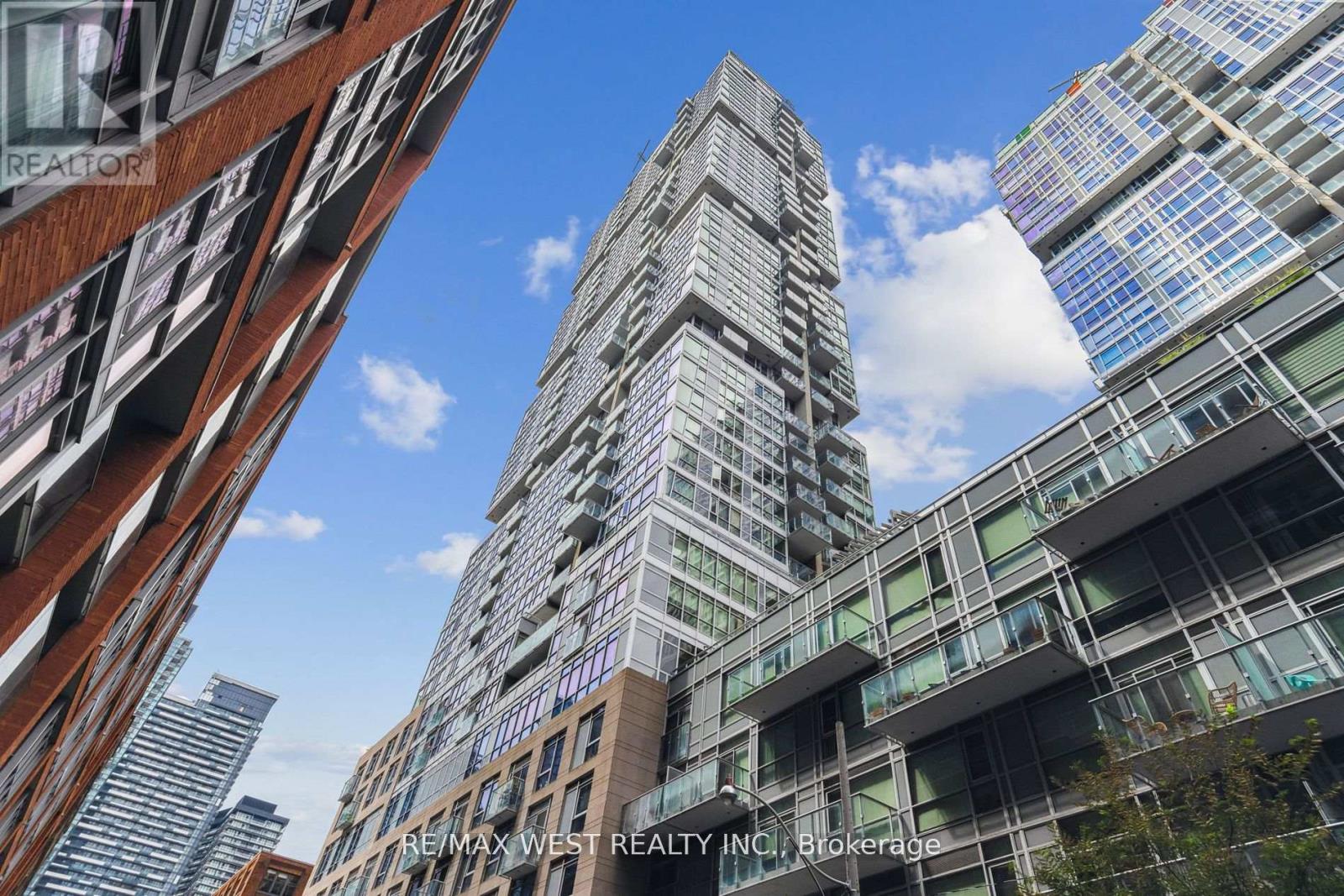 1802 - 30 NELSON STREET, Toronto, Ontario