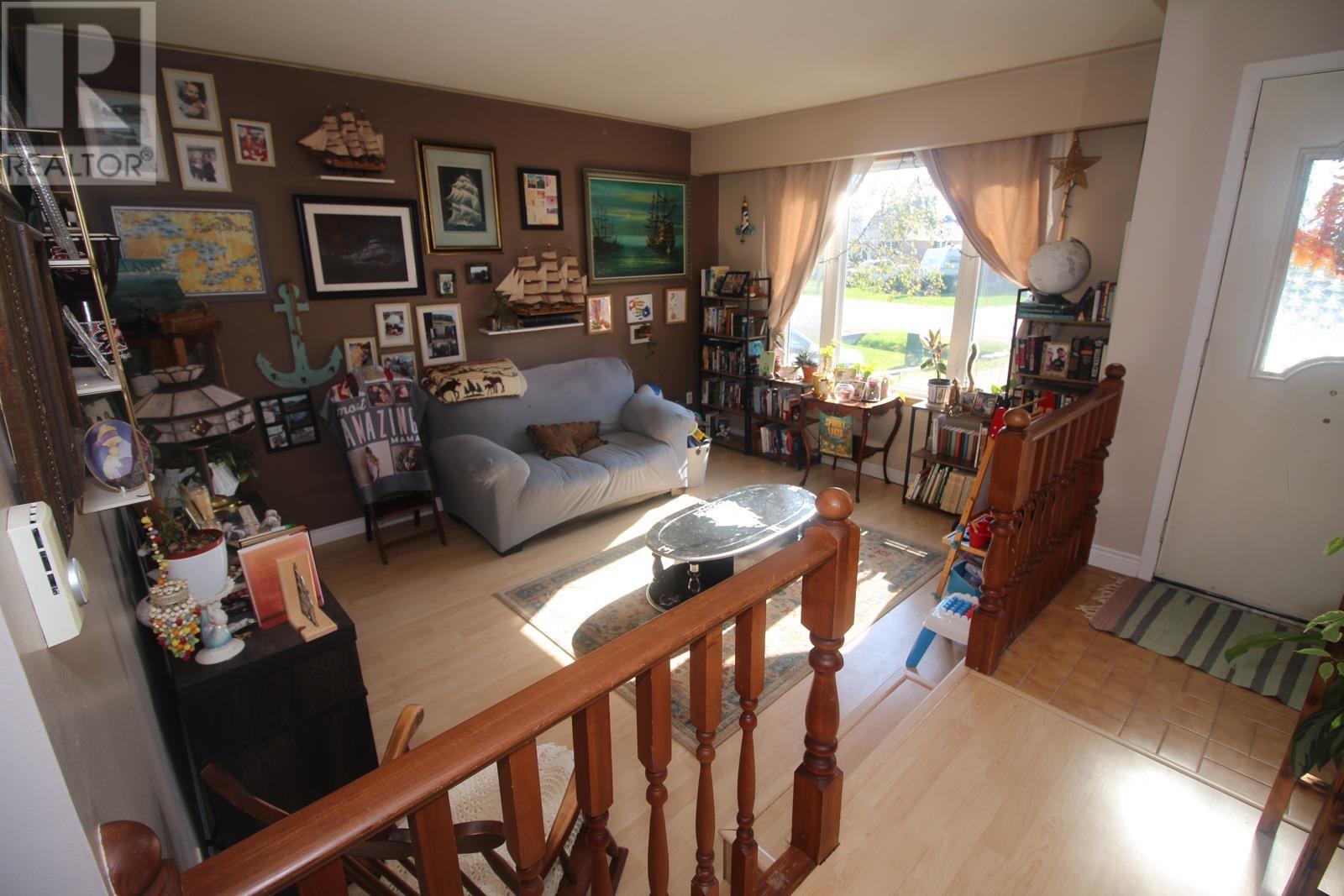 30 Sutton Pl, Sault Ste. Marie, Ontario  P6A 6B4 - Photo 18 - SM252763