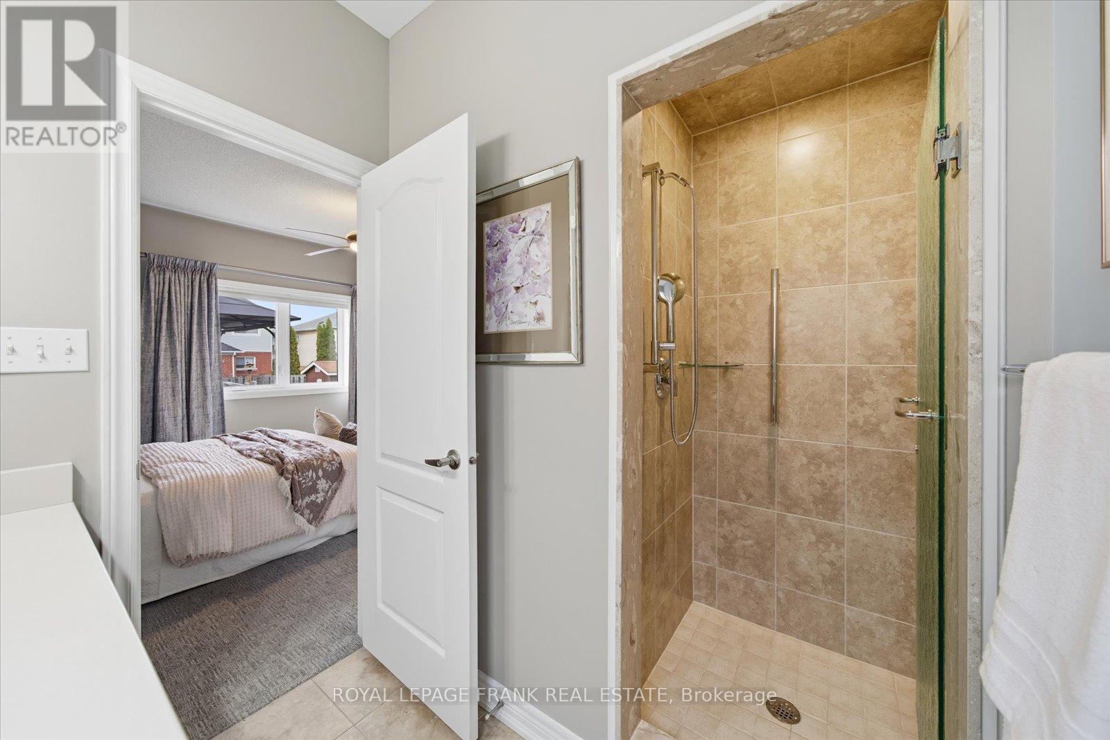 10 Bingham Gate, Clarington, Ontario  L1E 3K3 - Photo 26 - E12477844