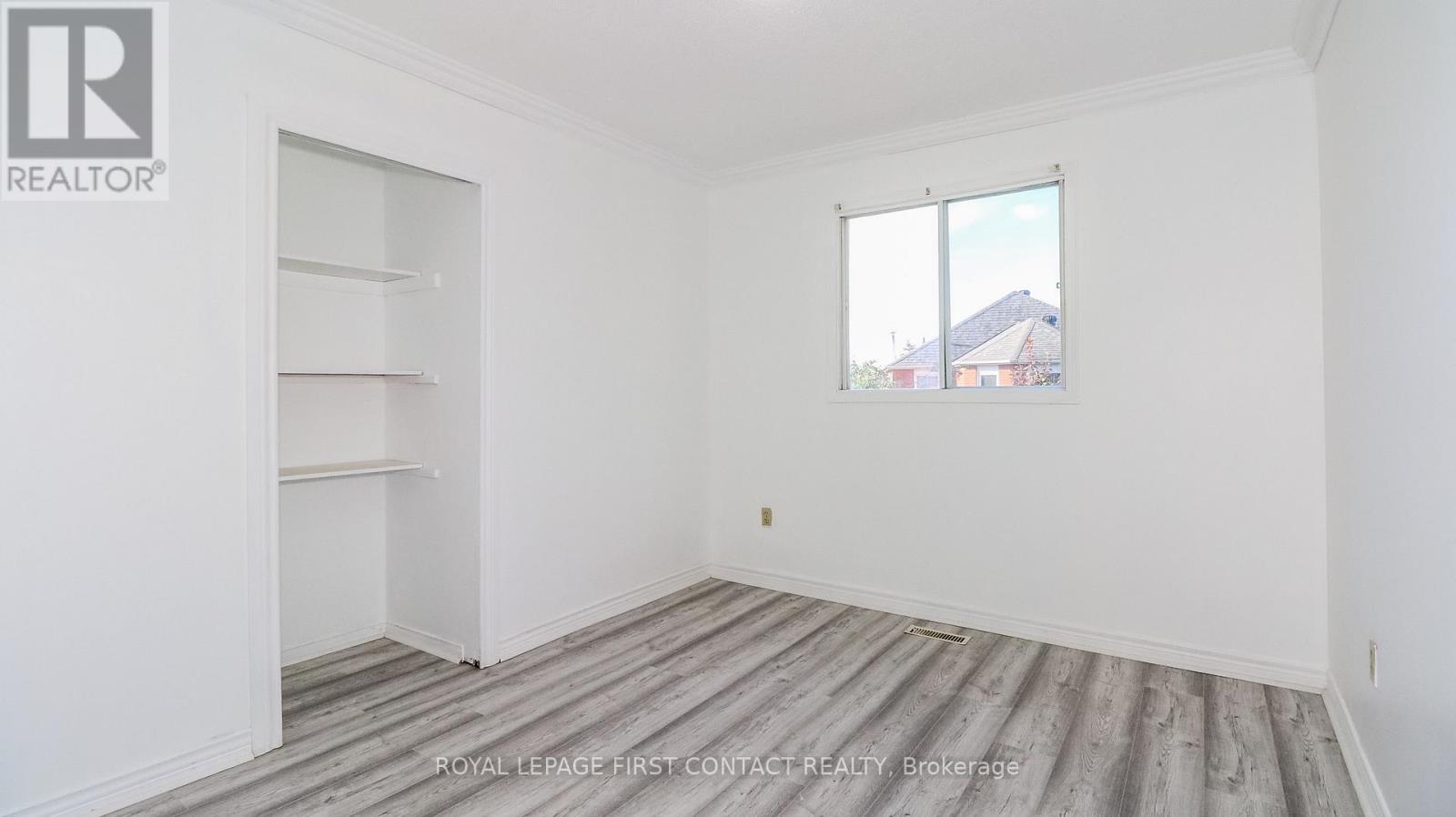 194 Kozlov Street, Barrie, Ontario  L4N 7H6 - Photo 25 - S12476152