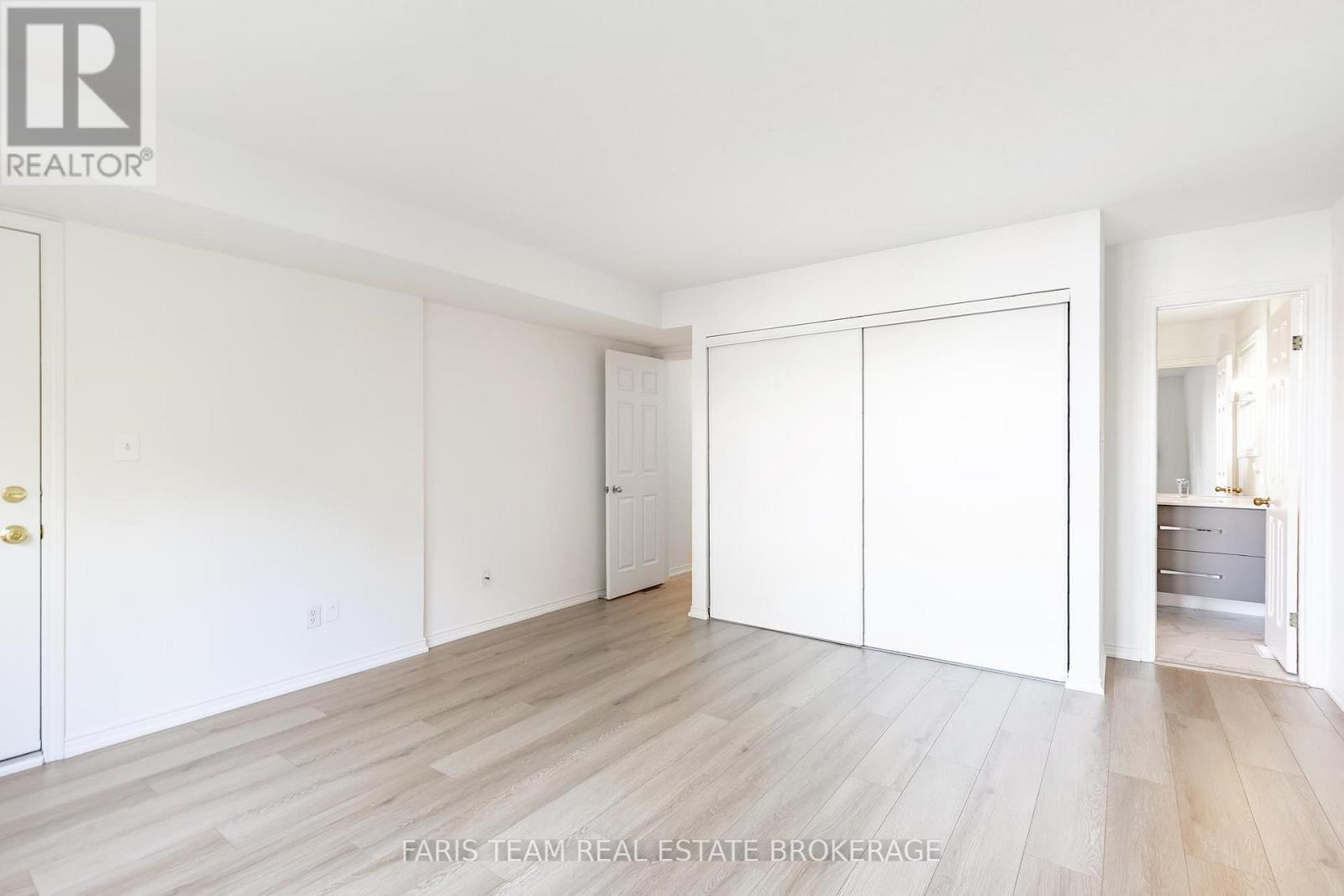 101 - 260 Cedarmere Road, Orillia, Ontario  L3V 7H1 - Photo 16 - S12476072