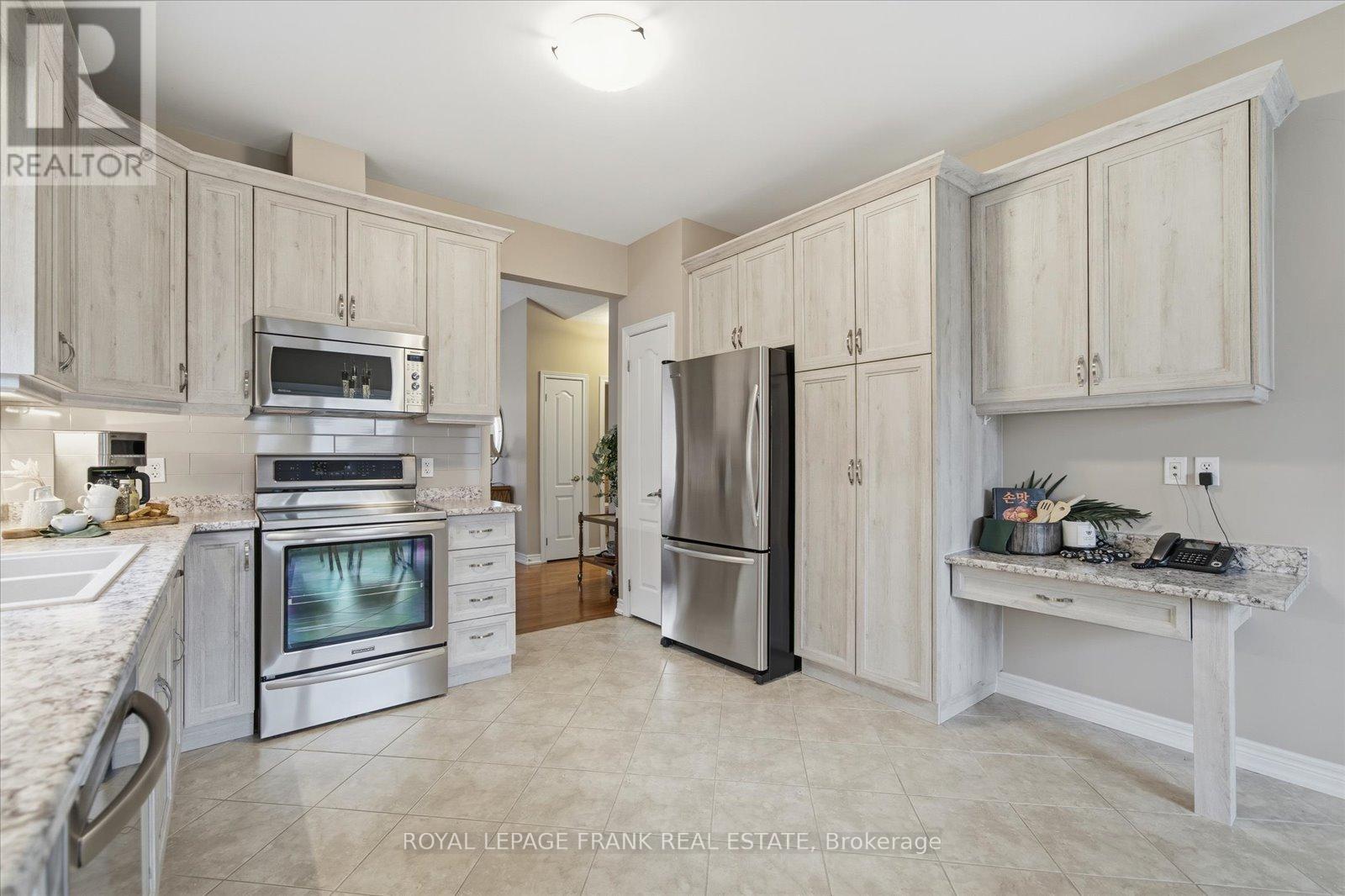 10 Bingham Gate, Clarington, Ontario  L1E 3K3 - Photo 16 - E12477844