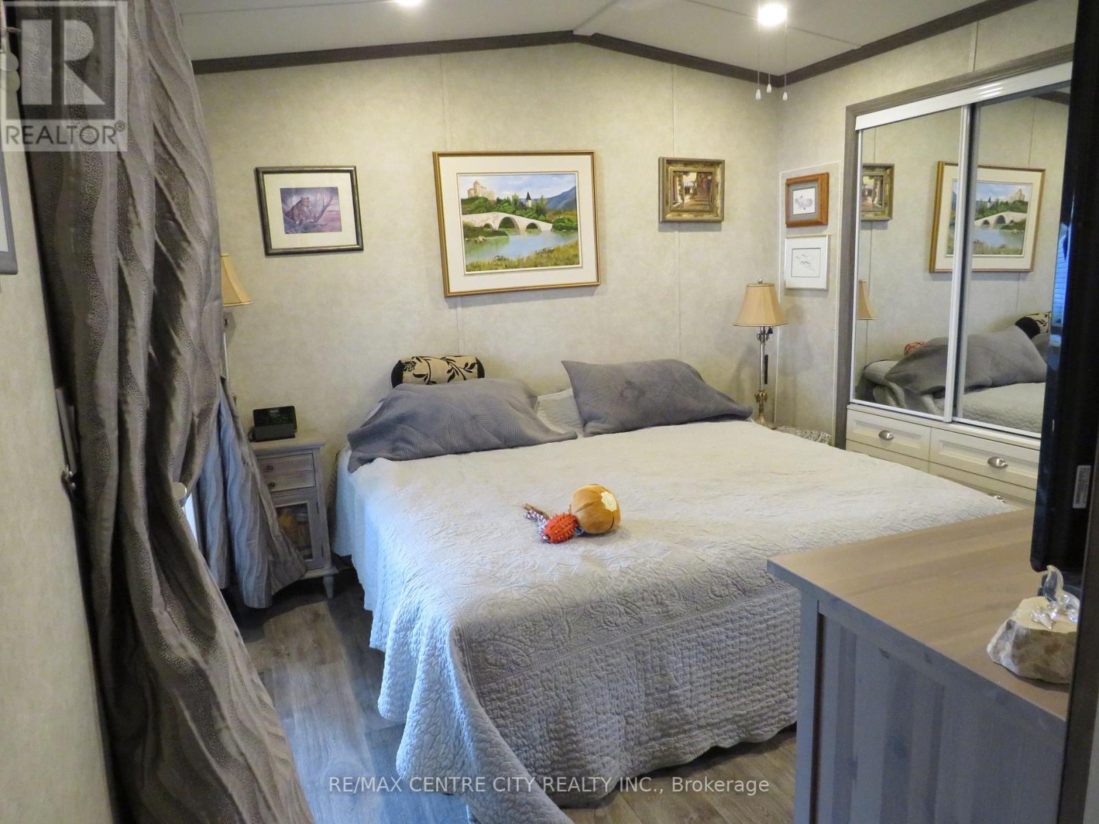 116 - 22790 Amiens Road, Middlesex Centre (Komoka), Ontario  N0L 1R0 - Photo 13 - X12444254